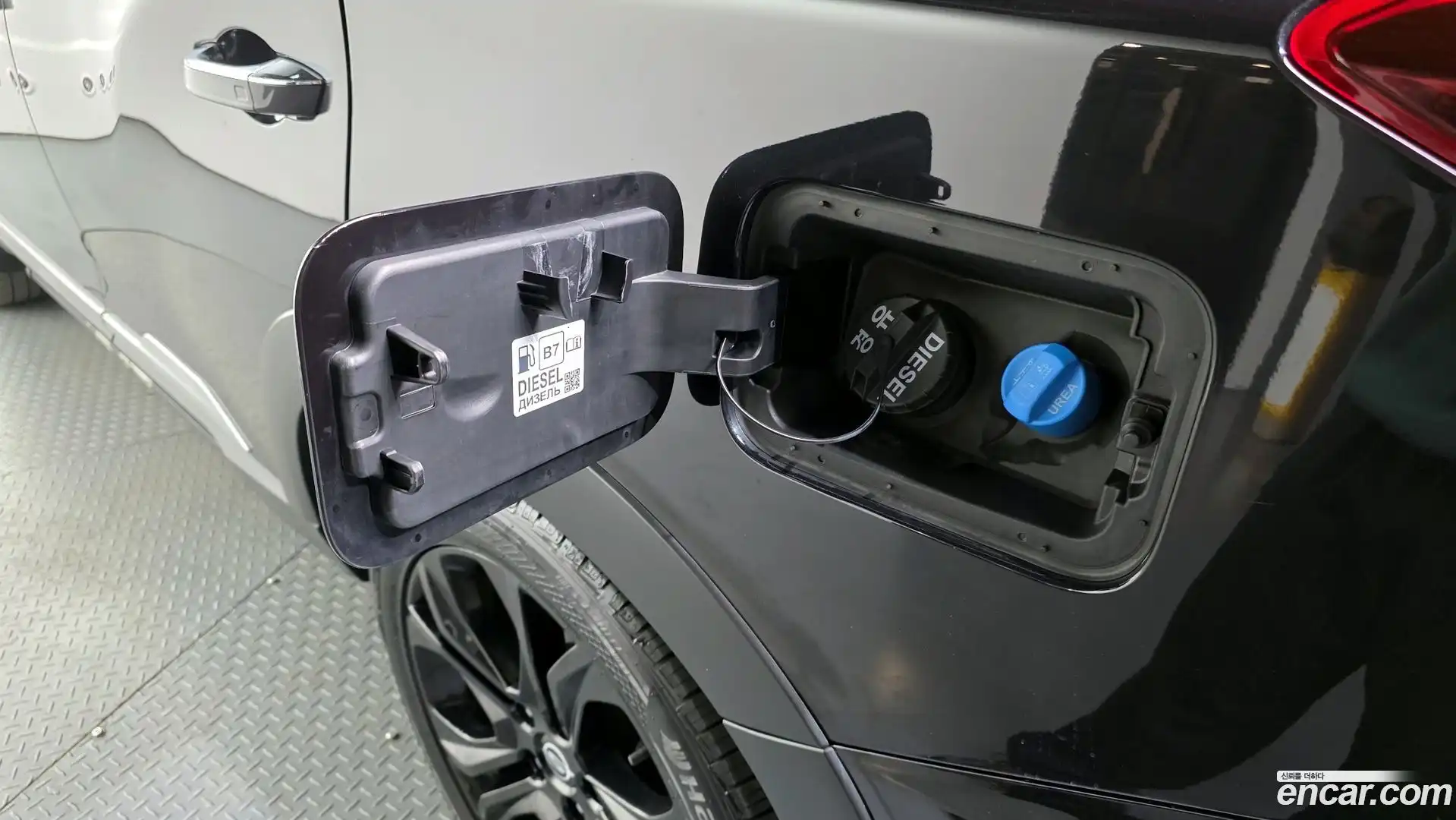 Rexton KG Mobility 2022.6-INNER-036