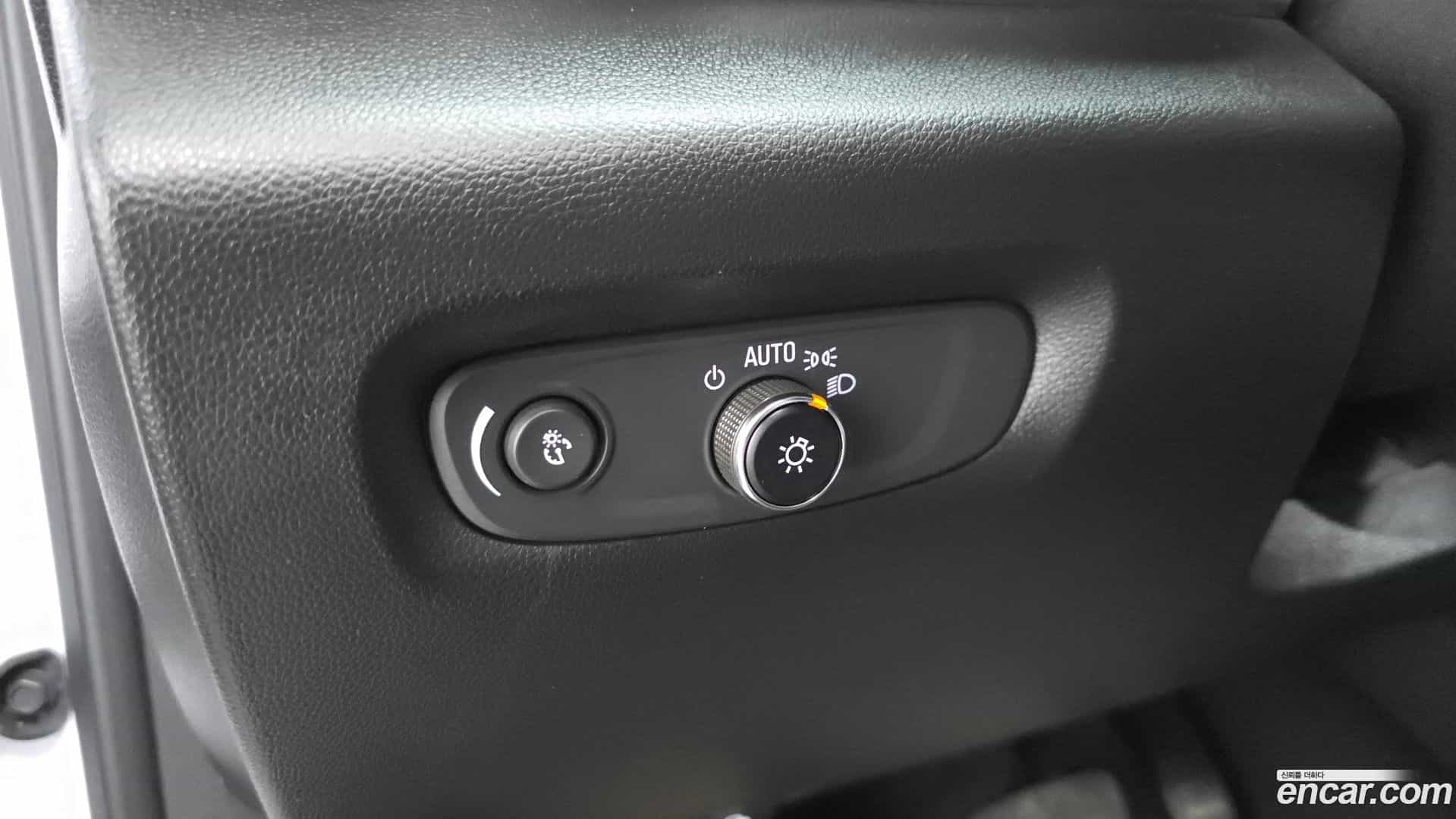 Traverse Chevrolet 2023.11-OPTION-040