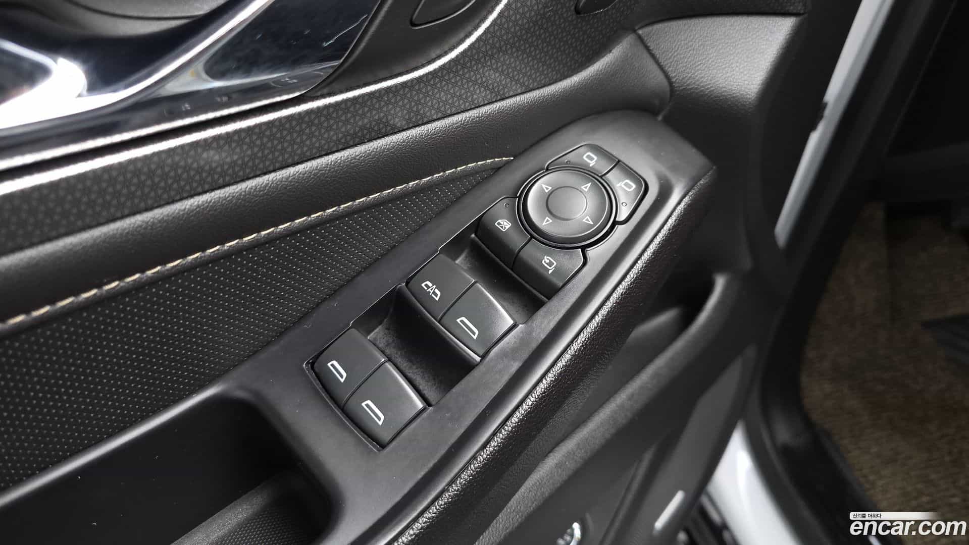 Traverse Chevrolet 2023.11-OPTION-042