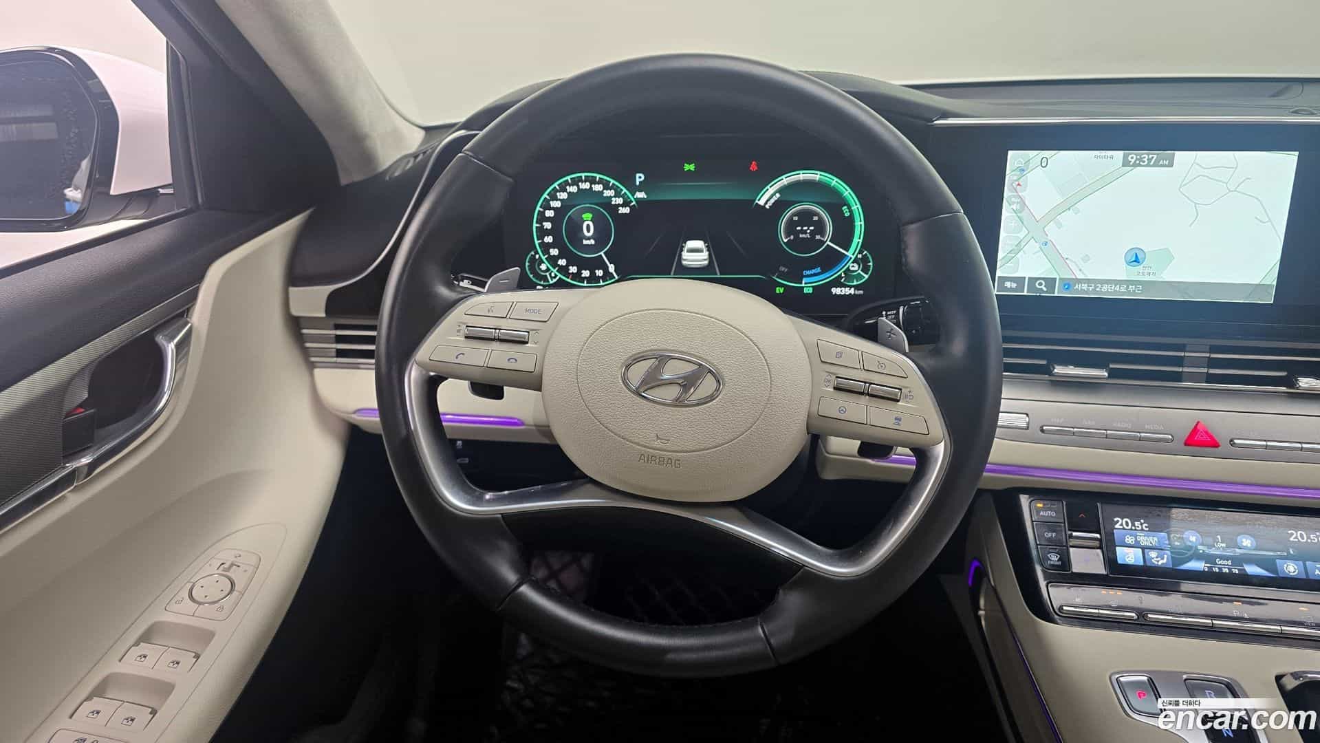 Grandeur Hyundai 2022.5-OPTION-018
