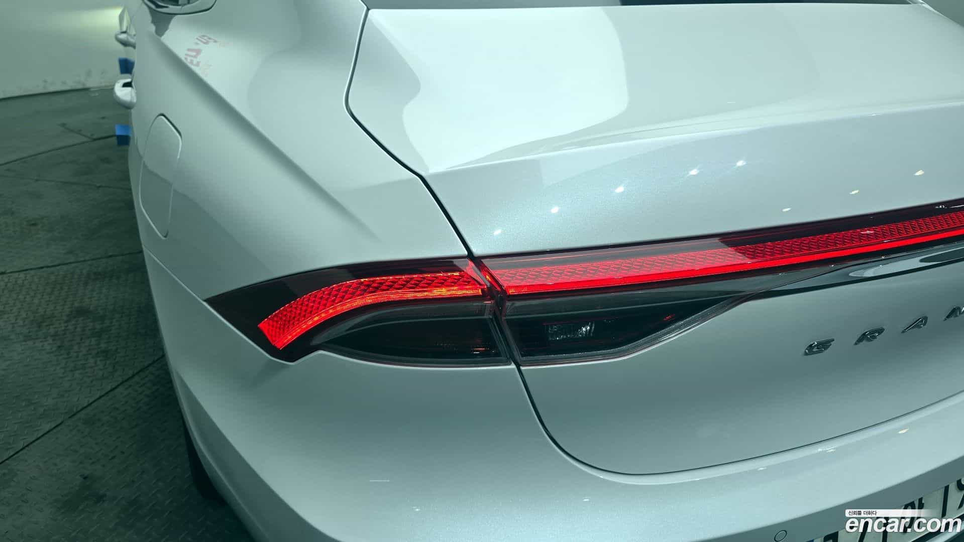 Grandeur Hyundai 2022.5-OUTER-033