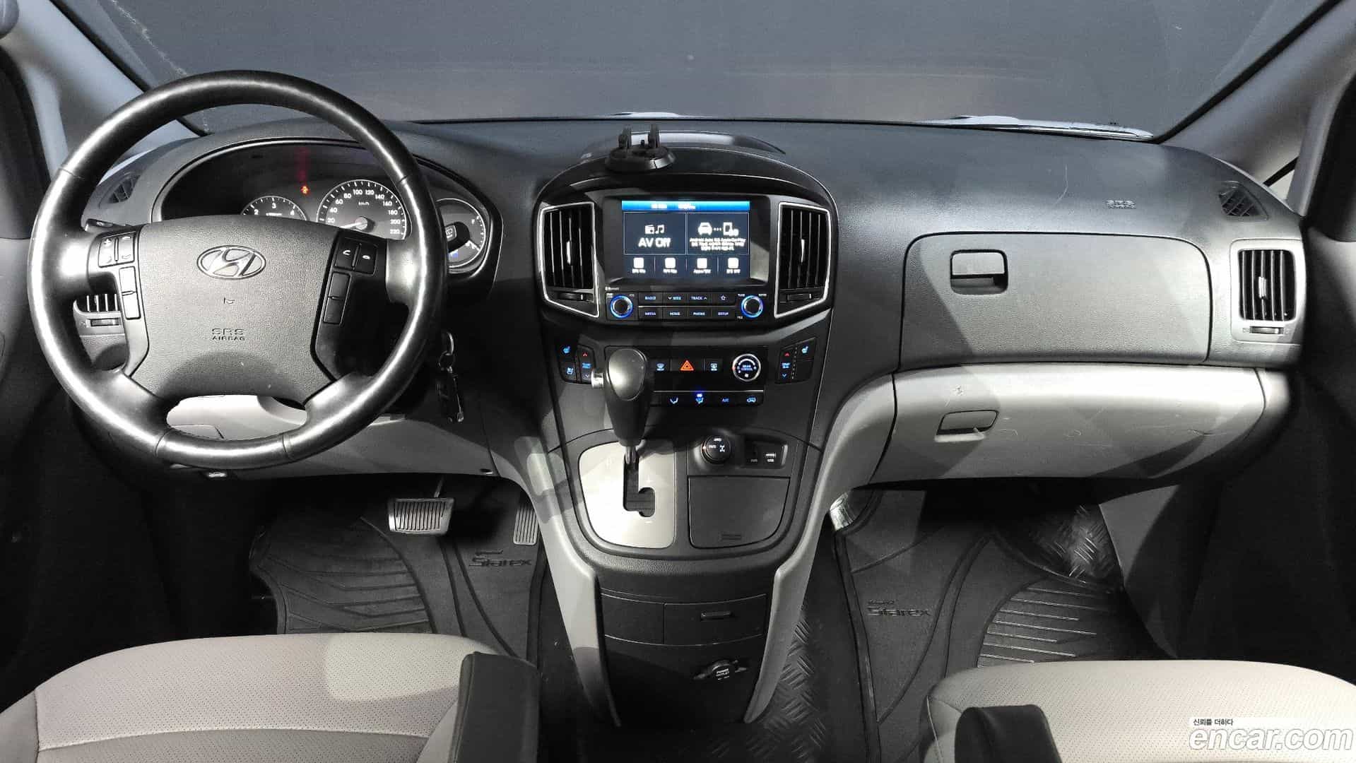 Starex Hyundai 2020.8-INNER-007