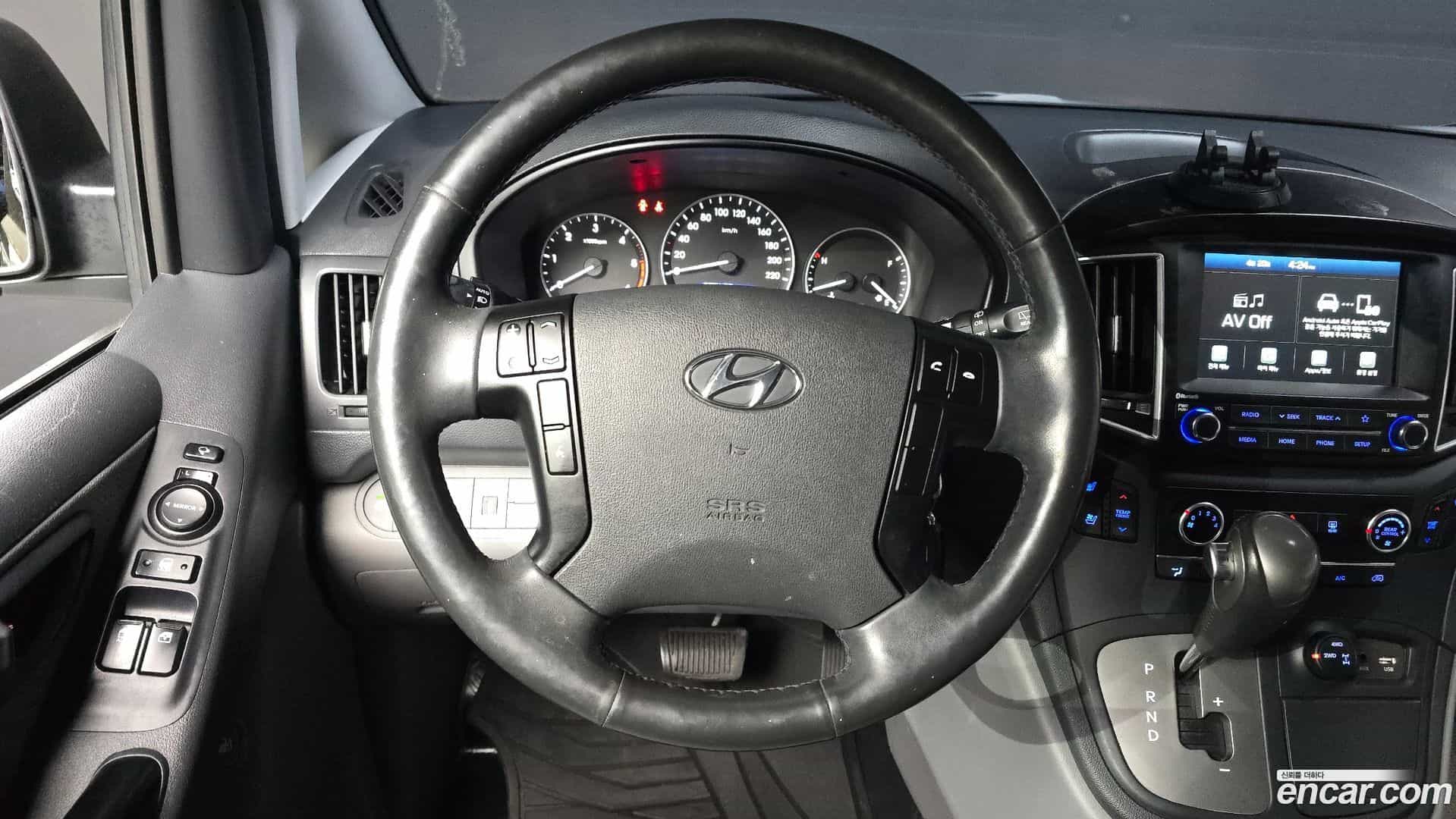 Starex Hyundai 2020.8-OPTION-017