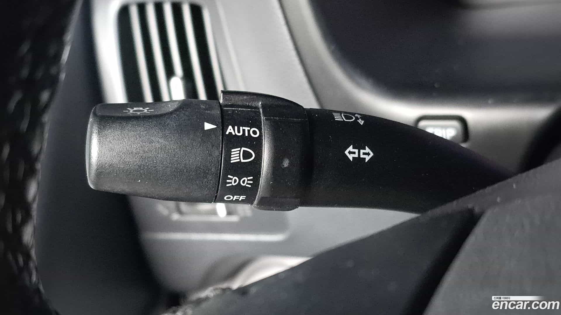 Starex Hyundai 2020.8-OPTION-022