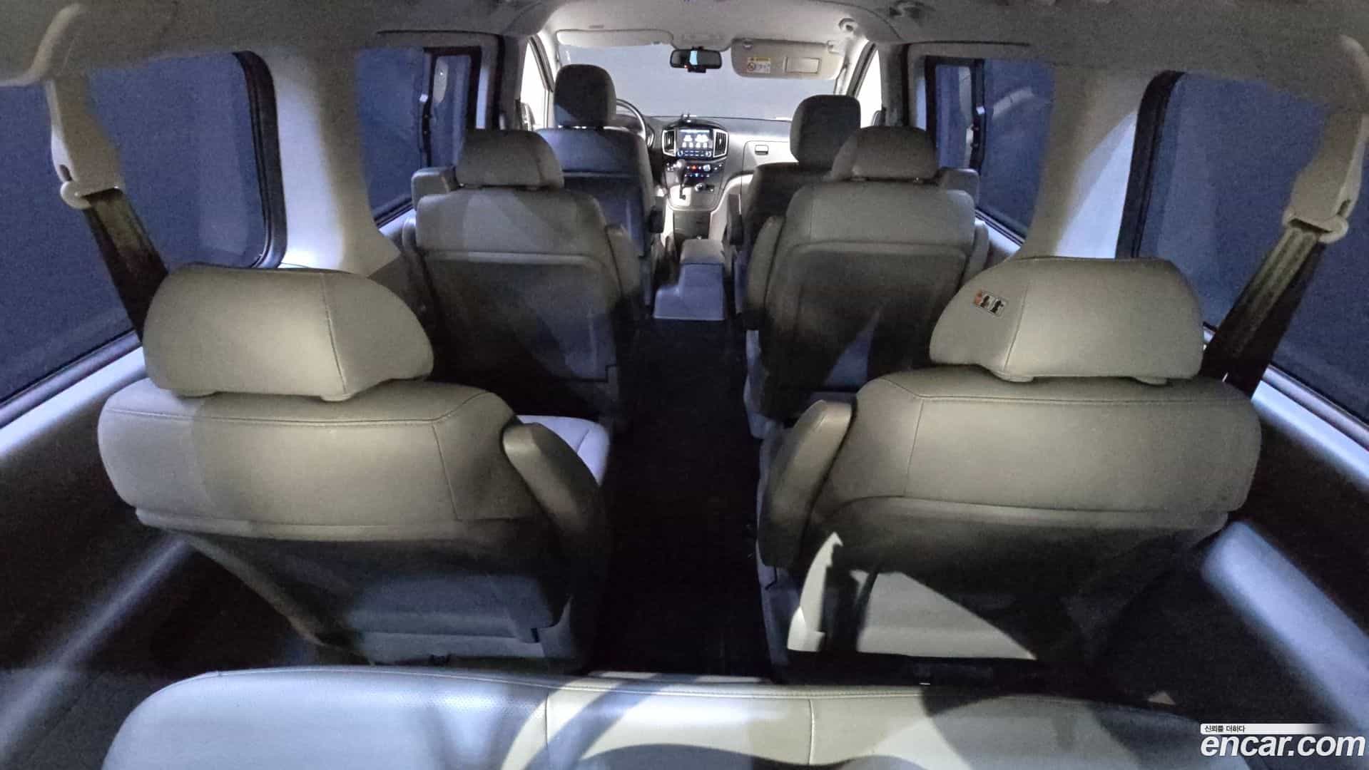 Starex Hyundai 2020.8-INNER-036