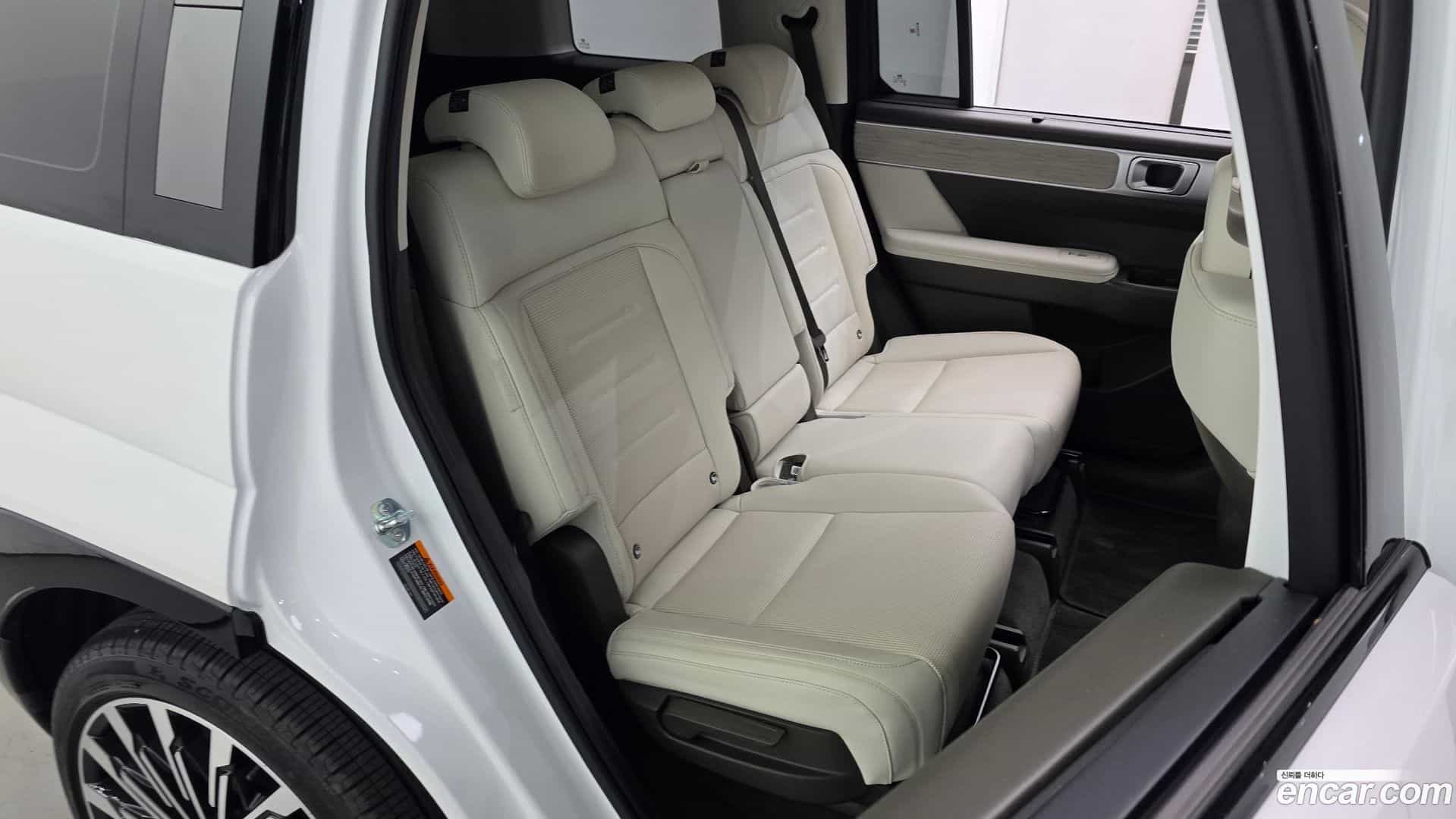 Santafe Hyundai 2024.1-INNER-036