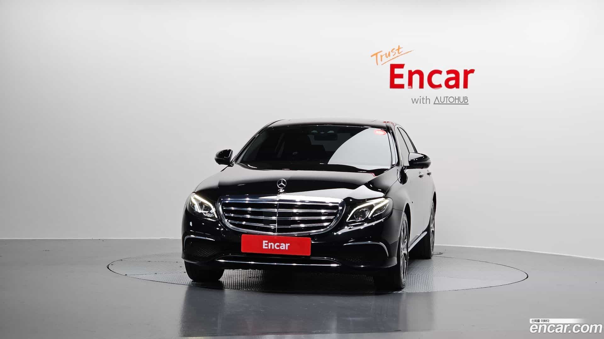 E-Class Mercedes-Benz 2020.6-OUTER-003