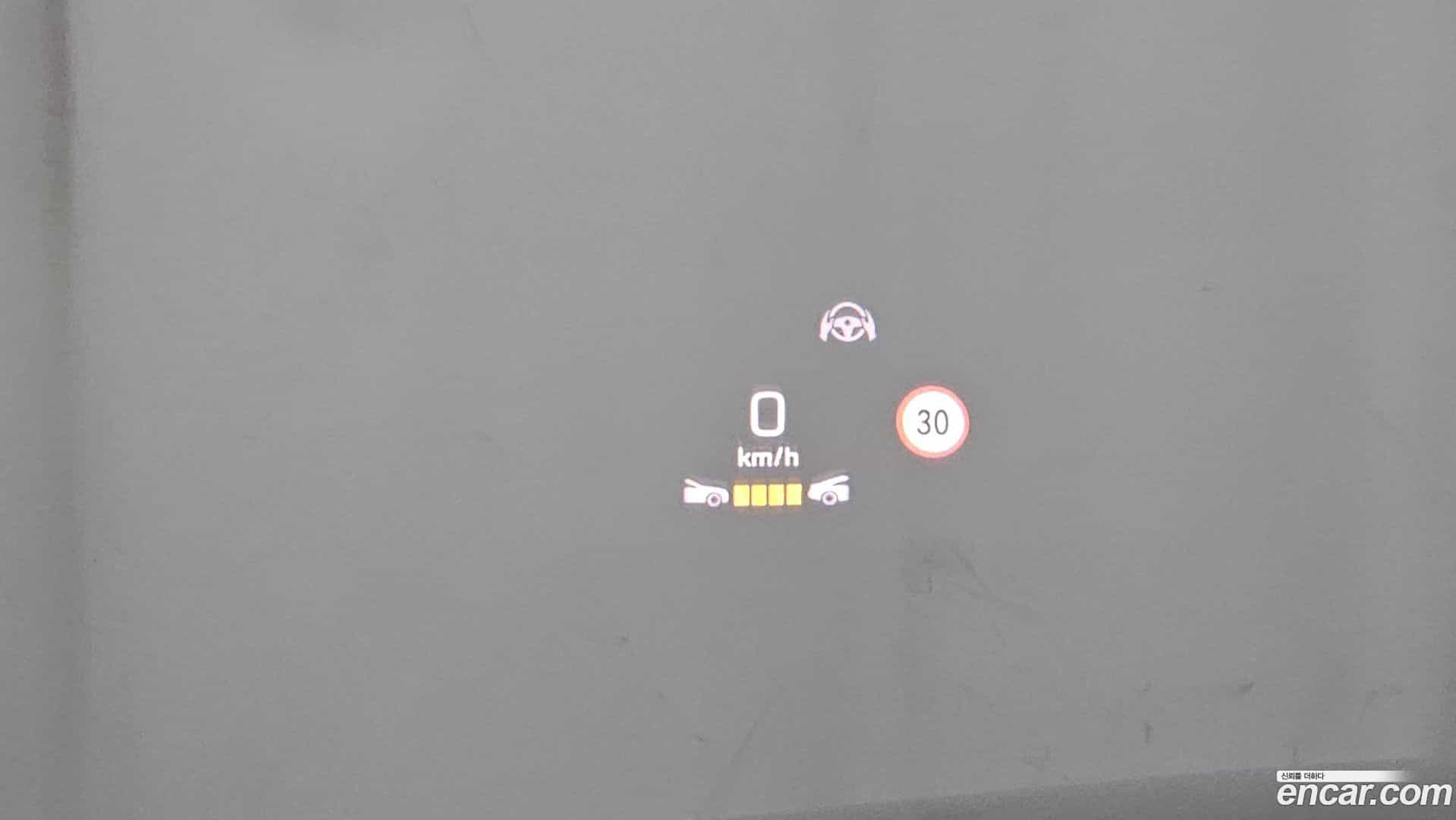 E-Class Mercedes-Benz 2020.6-OPTION-017