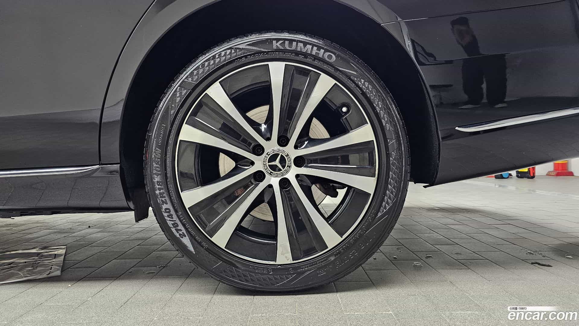 E-Class Mercedes-Benz 2020.6-OUTER-031
