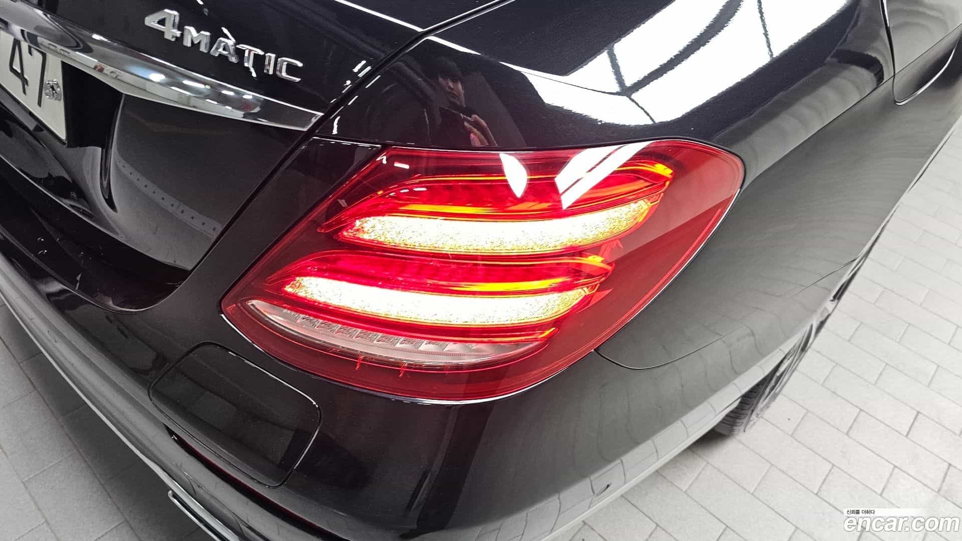 E-Class Mercedes-Benz 2020.6-OUTER-033