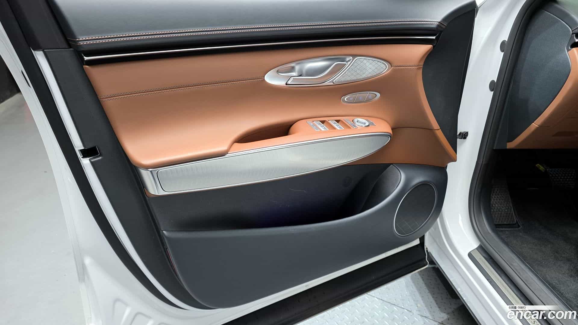 GV70 Genesis 2023.10-INNER-034