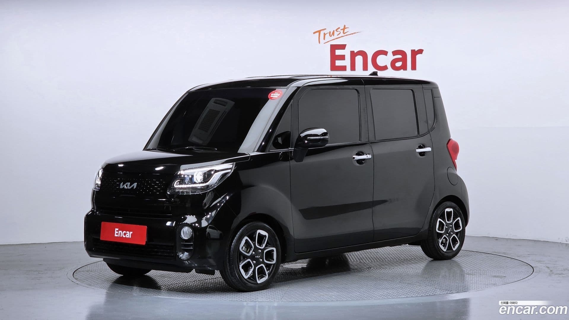 Main__Slider__Photo:RAY Kia 2019.3-0