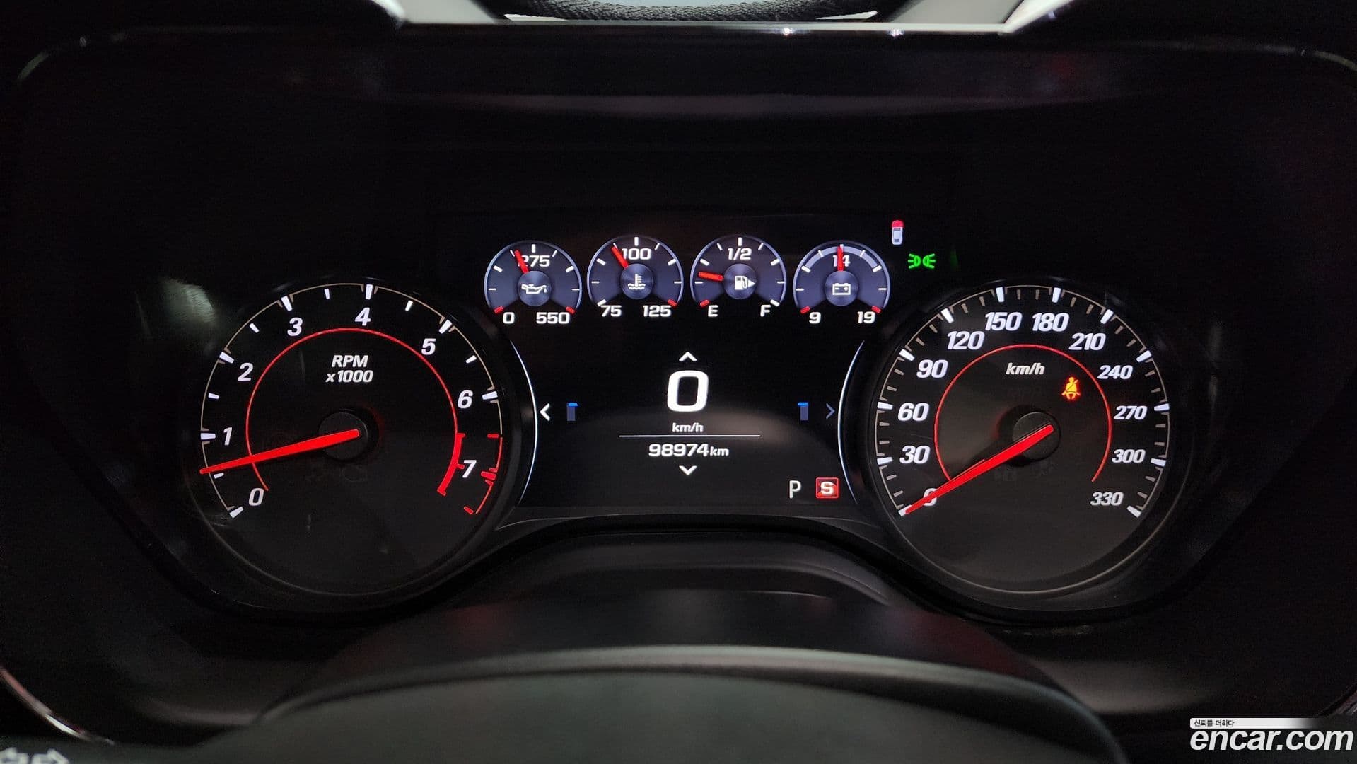 Main__Slider__Photo:Camaro Chevrolet 2018.11-7