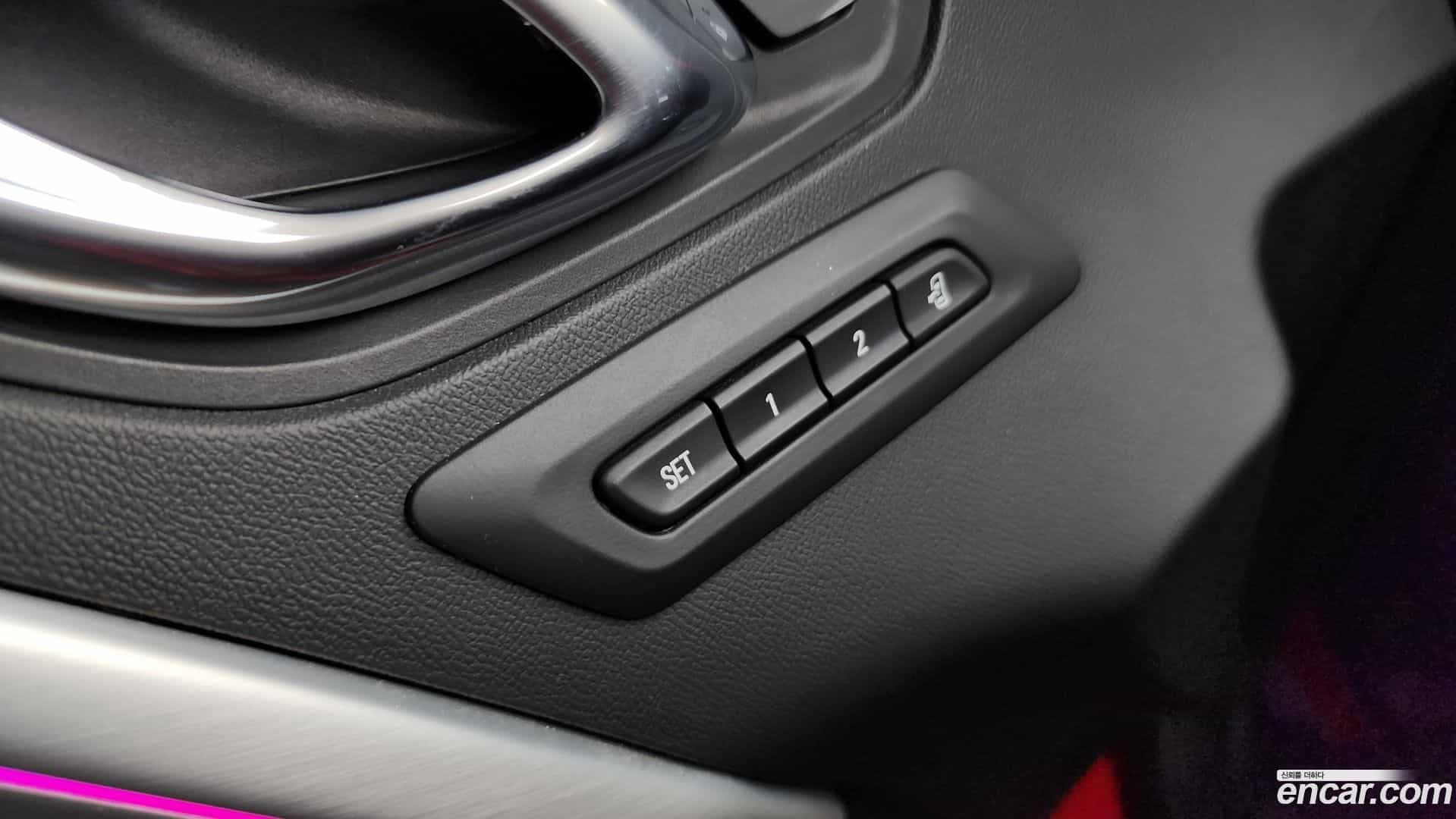 Camaro Chevrolet 2018.11-OPTION-043