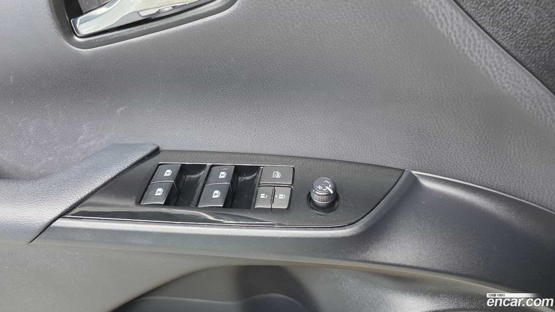 Prius Toyota 2017.10-OPTION-015