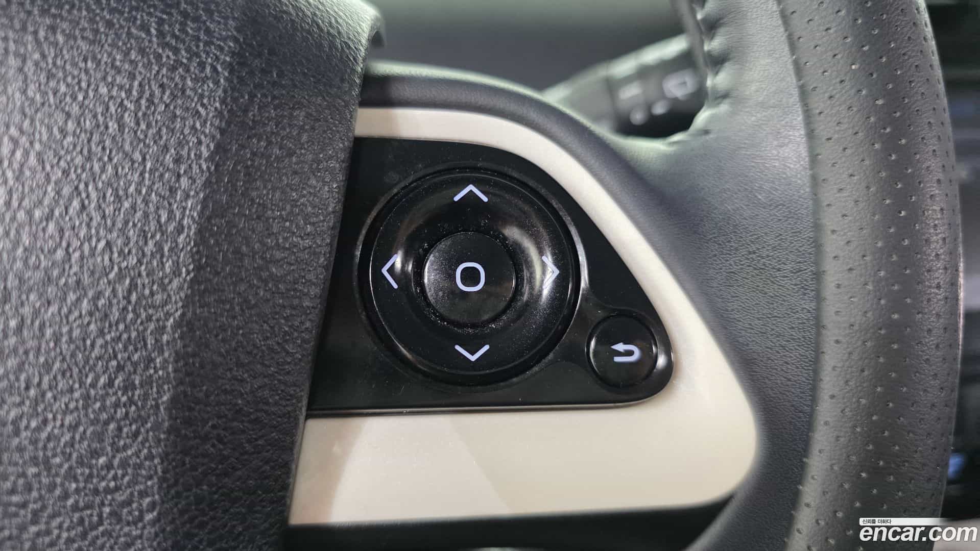 Prius Toyota 2017.10-OPTION-041