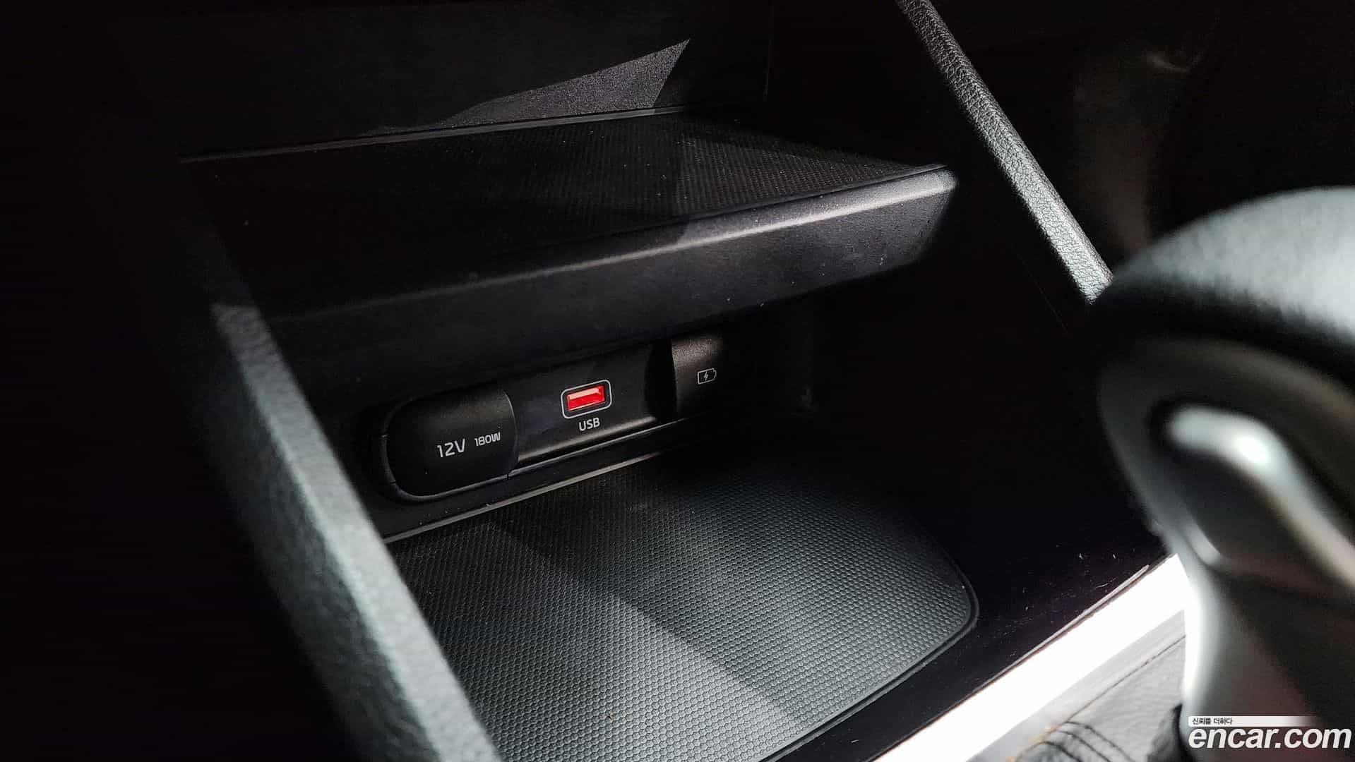 K3 Kia 2022.3-OPTION-019