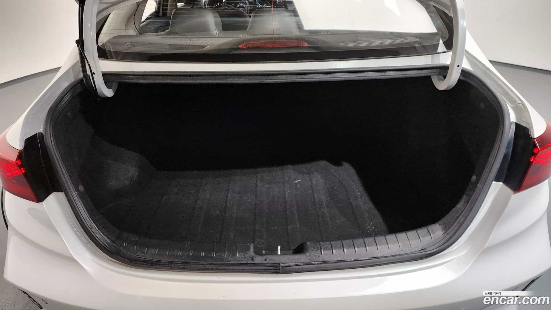 K3 Kia 2022.3-OPTION-024