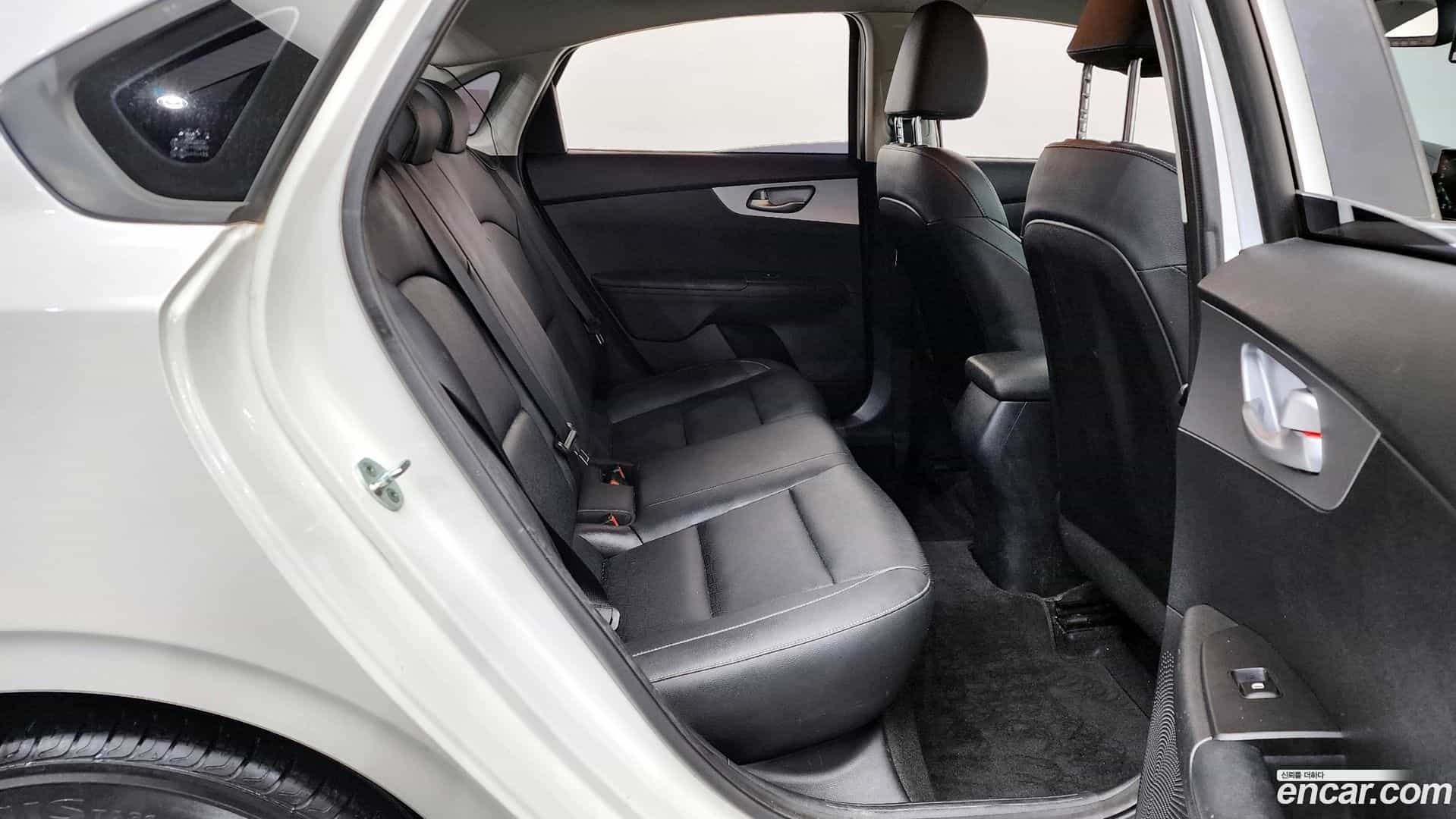 K3 Kia 2022.3-INNER-036