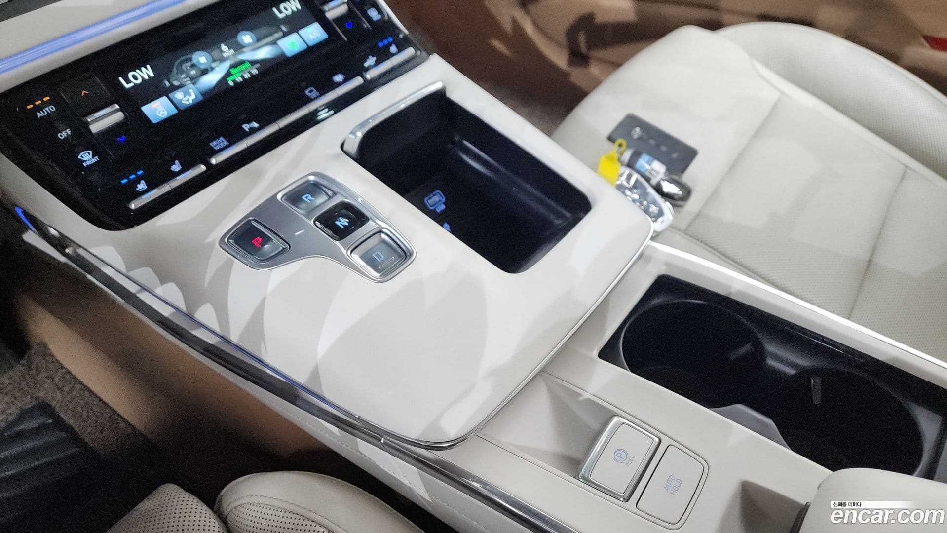 Main__Slider__Photo:Grandeur Hyundai 2020.7-8