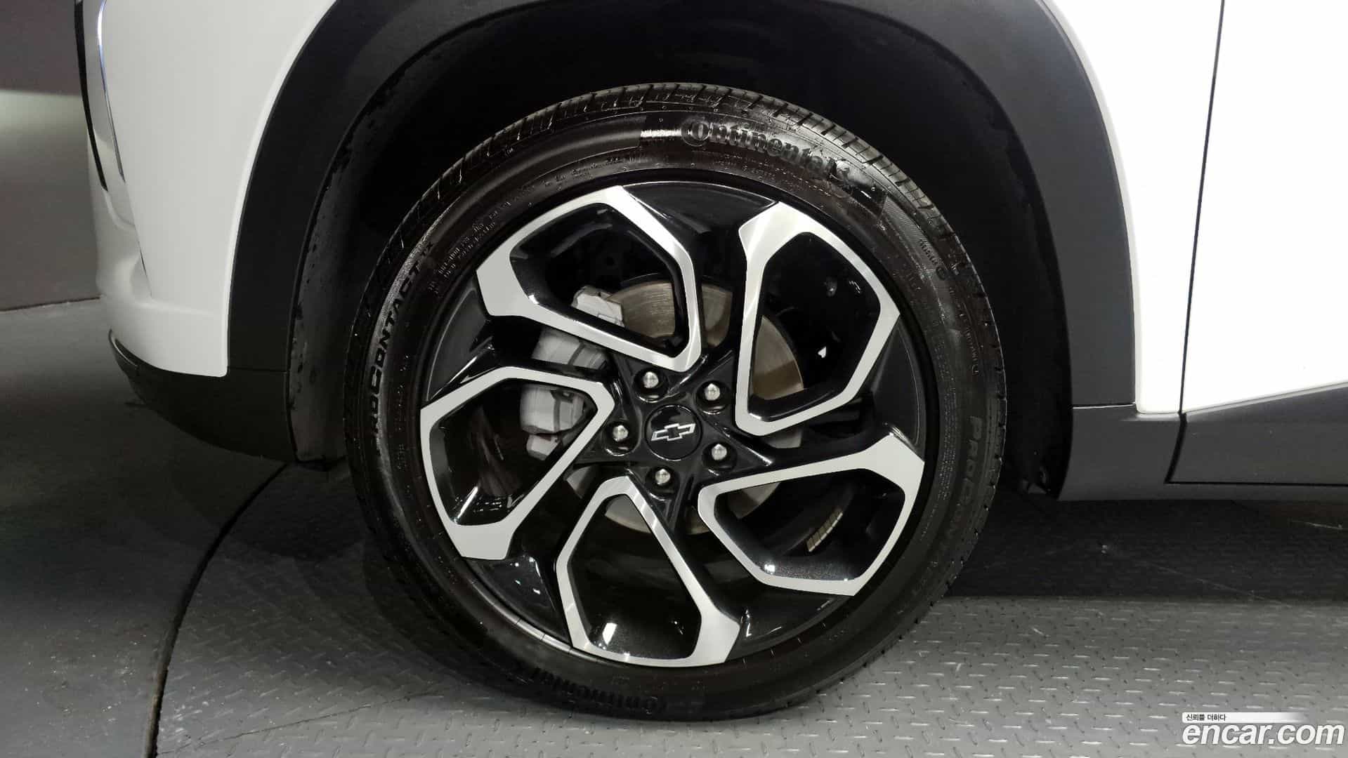 Trax Chevrolet 2023.10-OUTER-005
