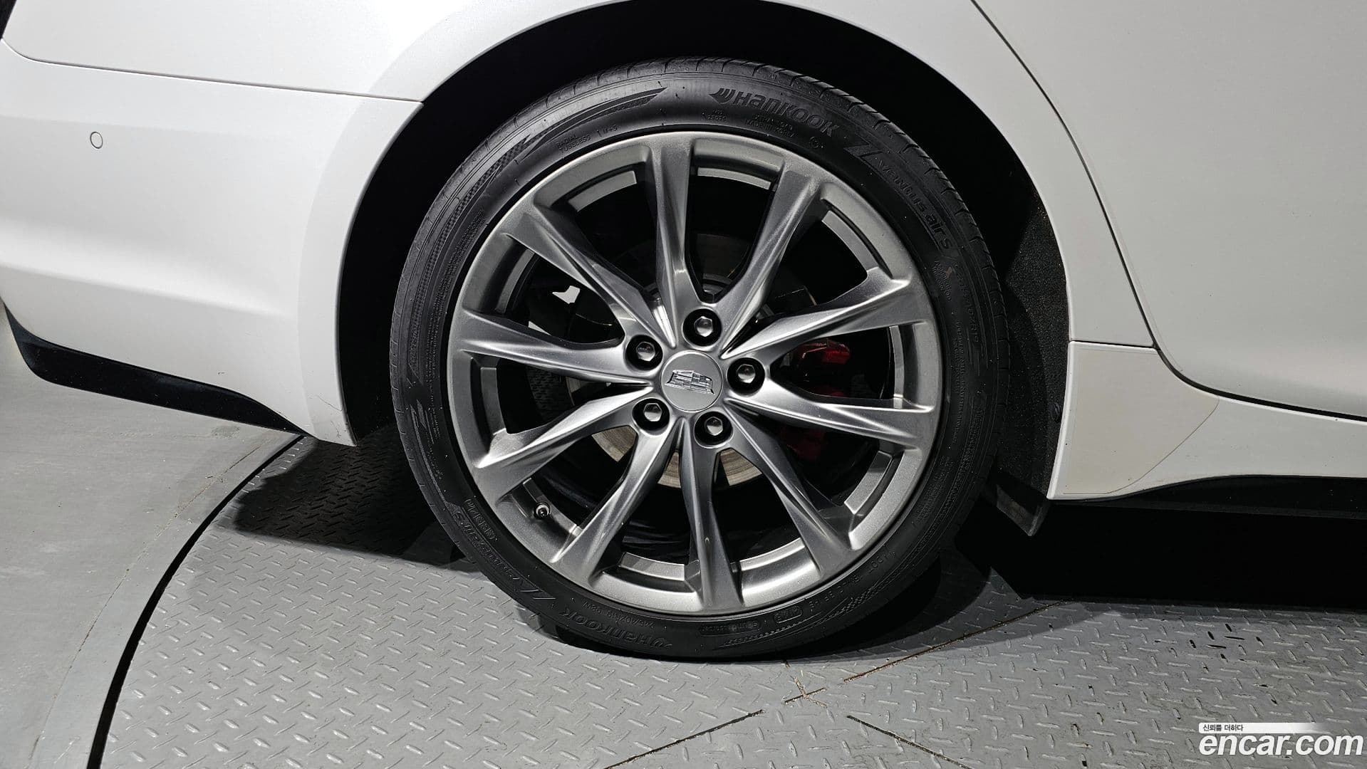 Main__Slider__Photo:CT5 Cadillac 2020.11-4