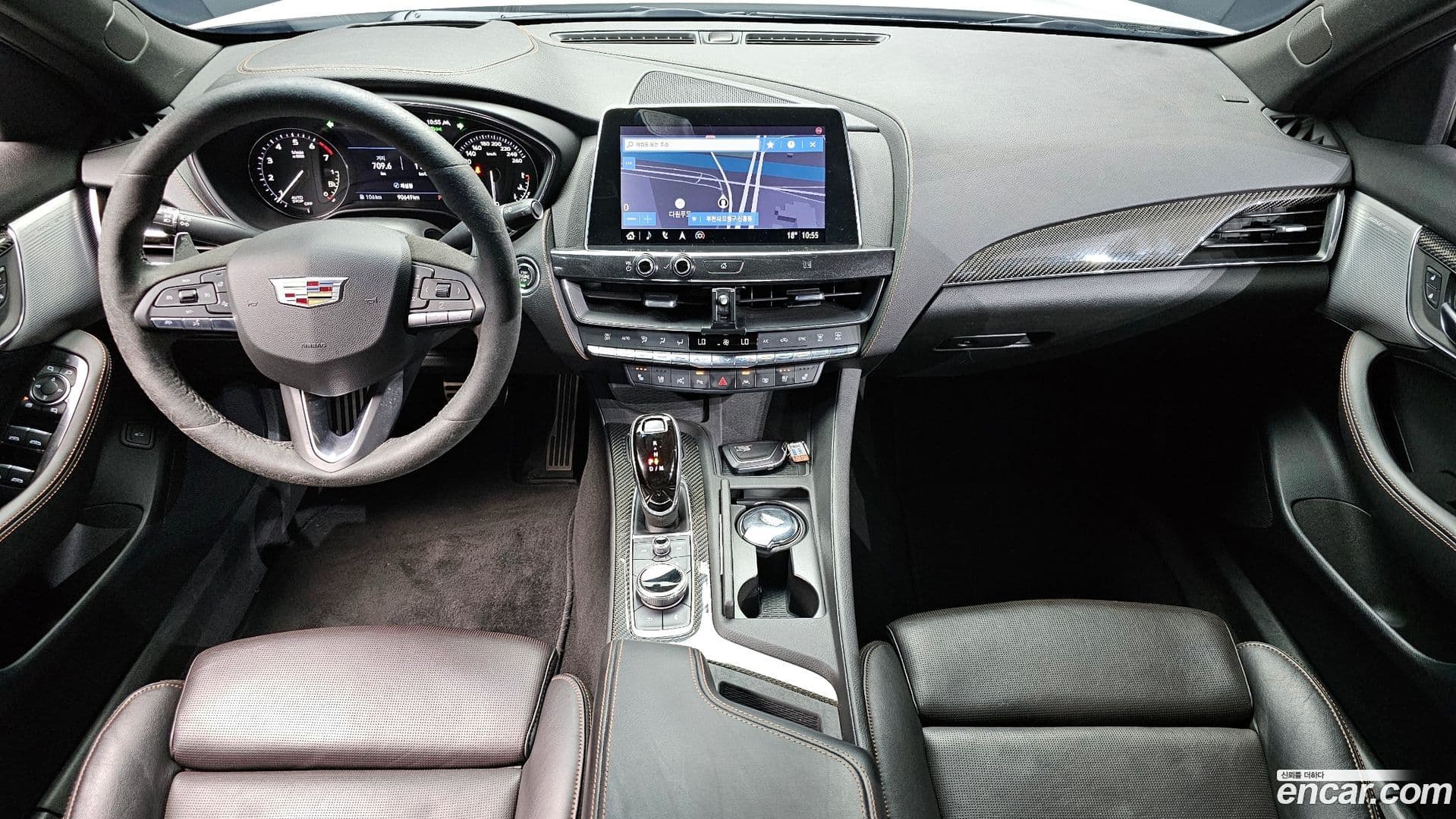 Main__Slider__Photo:CT5 Cadillac 2020.11-6