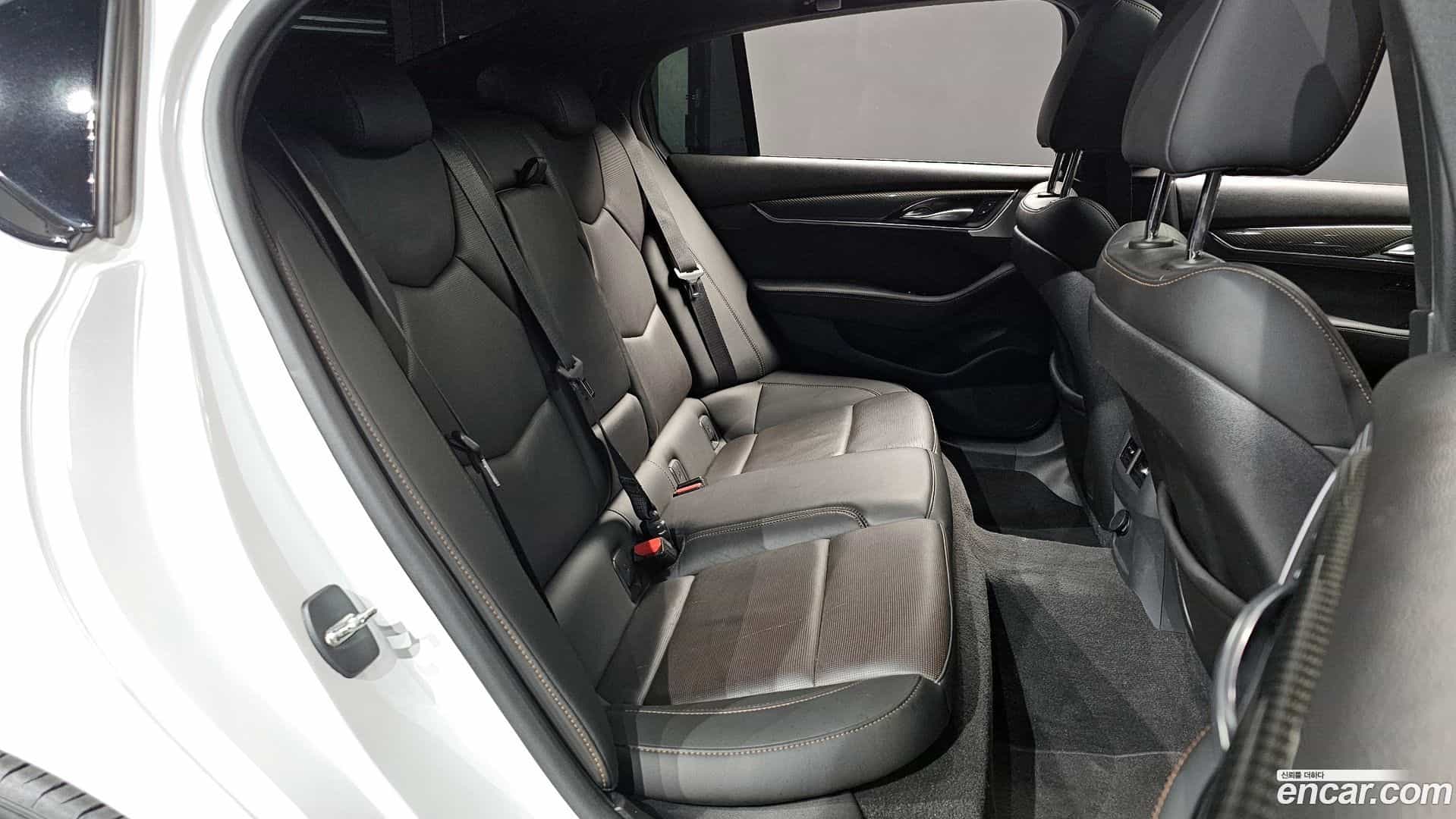 CT5 Cadillac 2020.11-OPTION-015