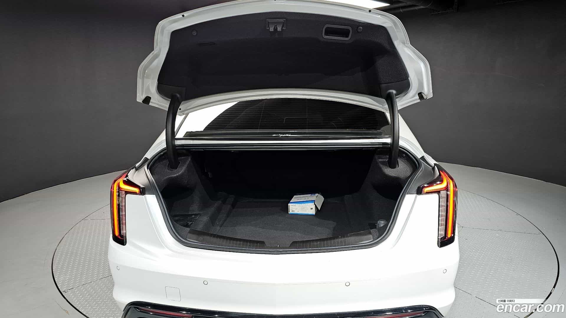 CT5 Cadillac 2020.11-OPTION-024