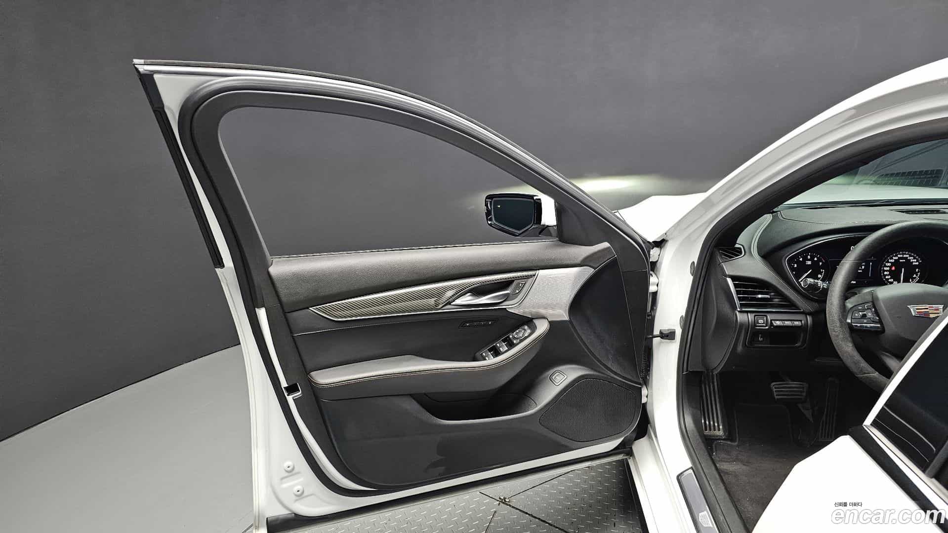 CT5 Cadillac 2020.11-INNER-034