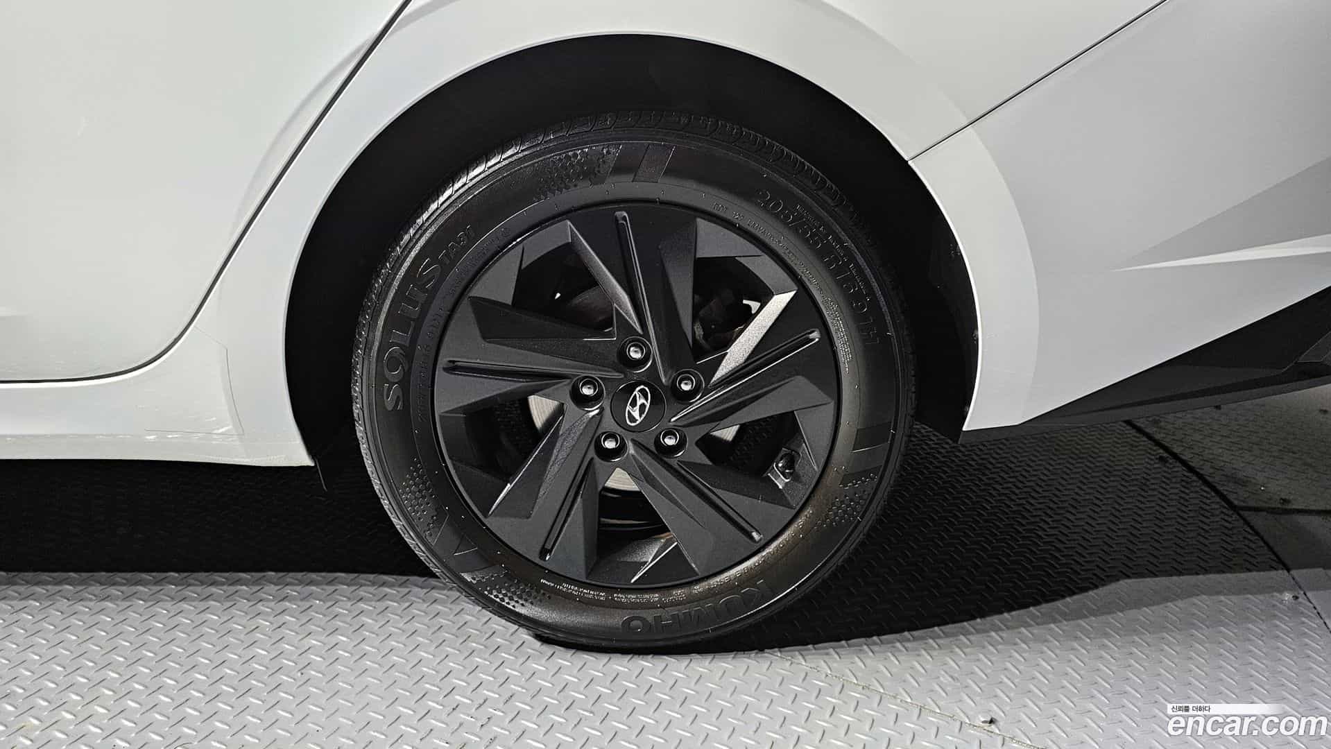 AVANTE Hyundai 2020.4-OUTER-031
