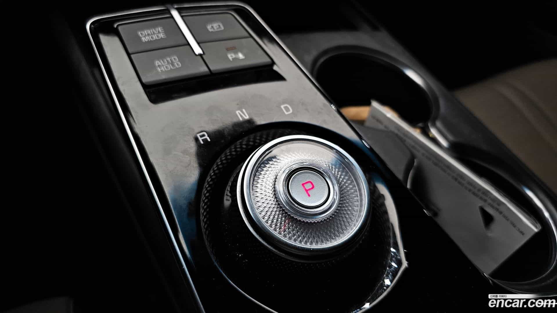 K8 Kia 2023.0-INNER-009