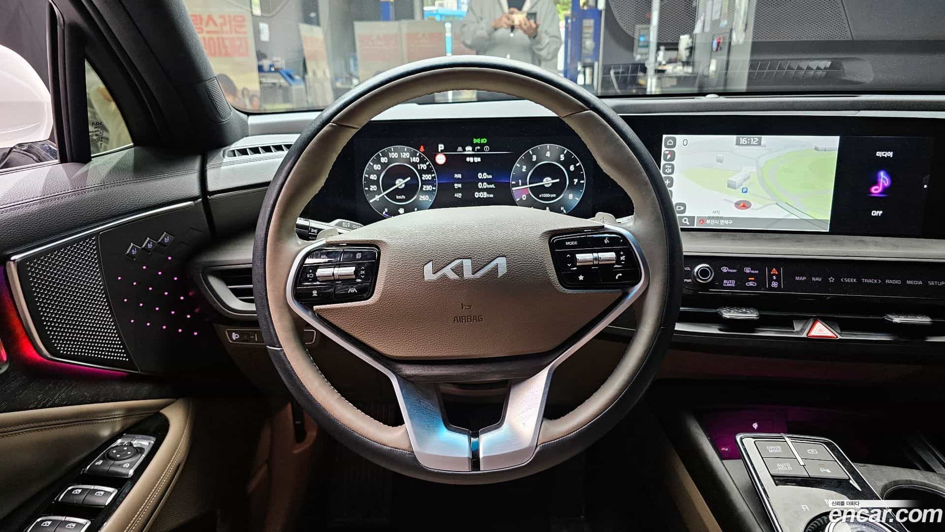 K8 Kia 2023.0-OPTION-017