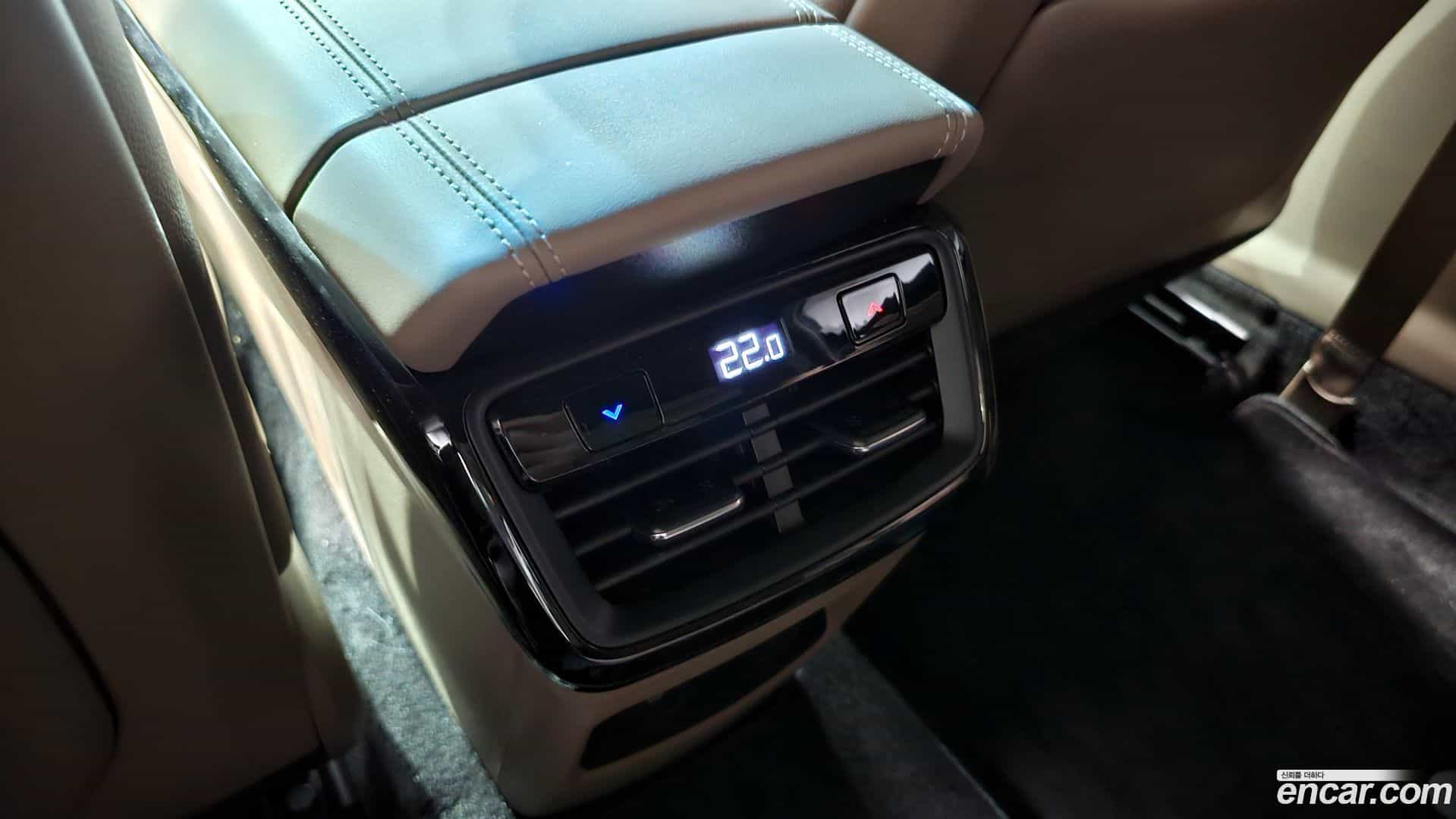 K8 Kia 2023.0-OPTION-044