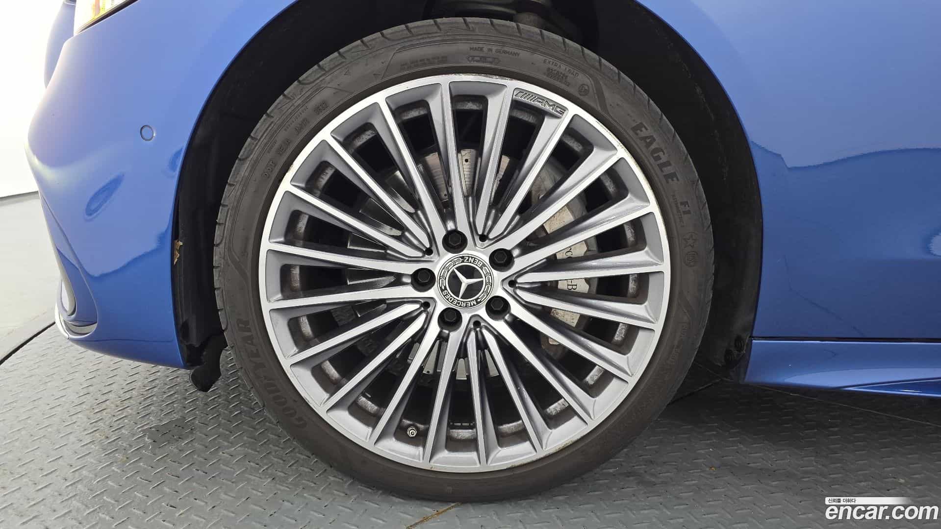 C-Class Mercedes-Benz 2022.3-OUTER-005