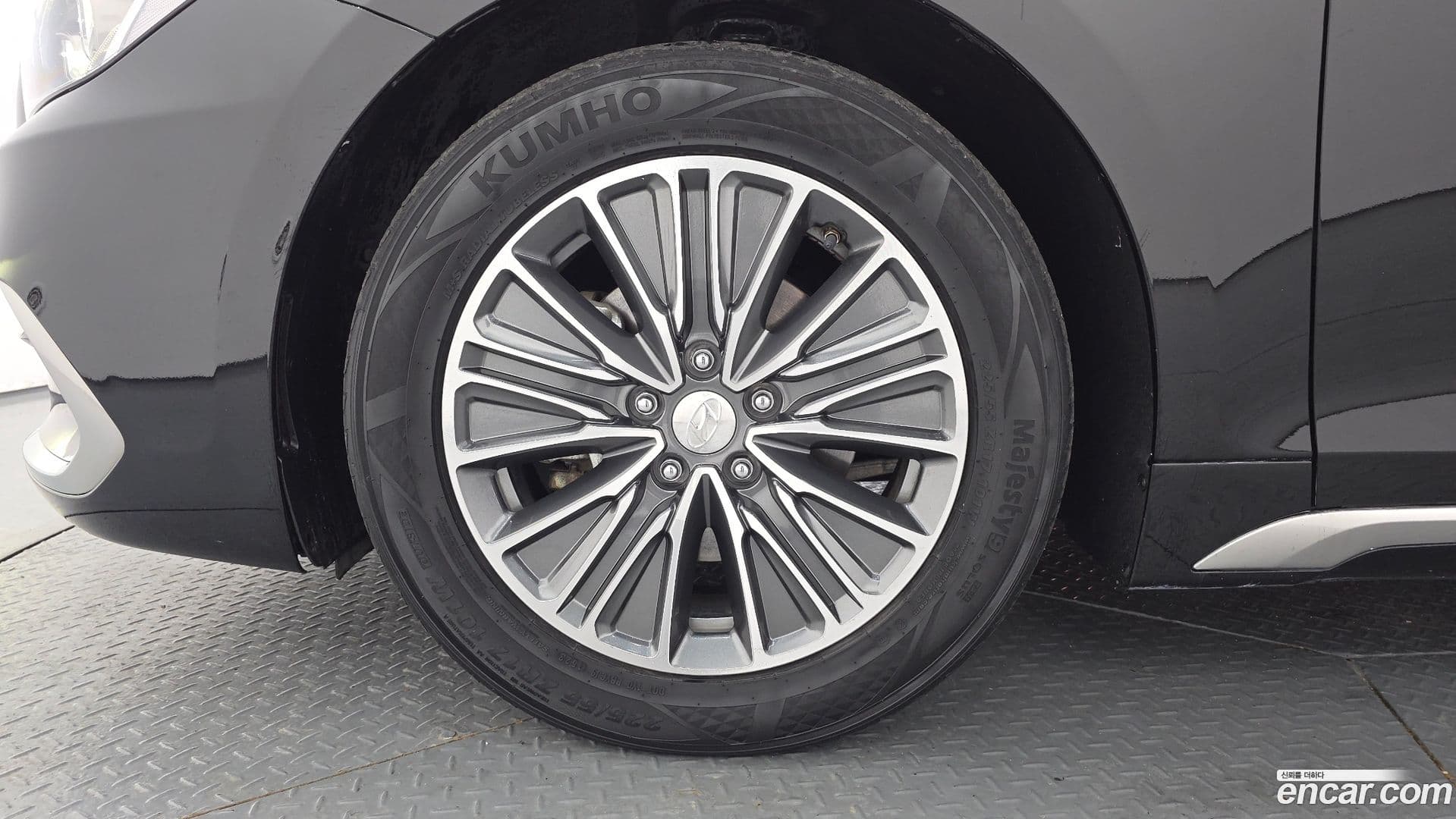 Main__Slider__Photo:Grandeur Hyundai 2018.10-4