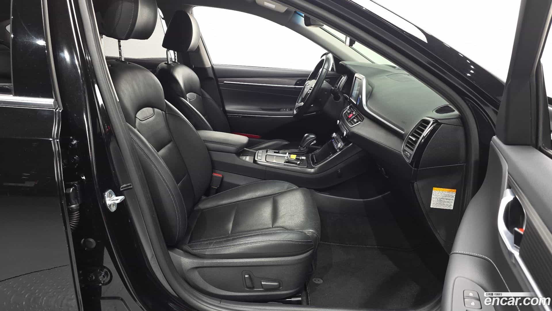Grandeur Hyundai 2018.10-INNER-010