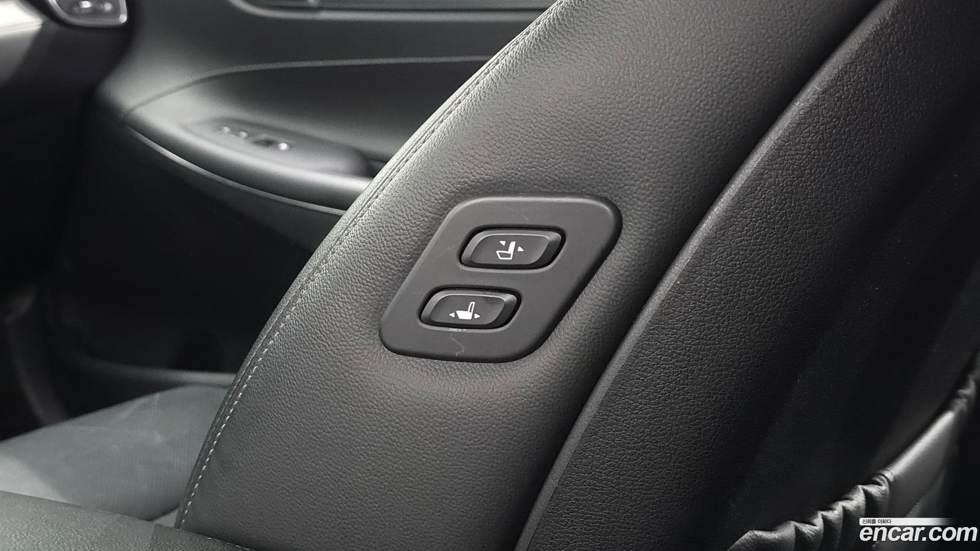 Main__Slider__Photo:Grandeur Hyundai 2018.10-32
