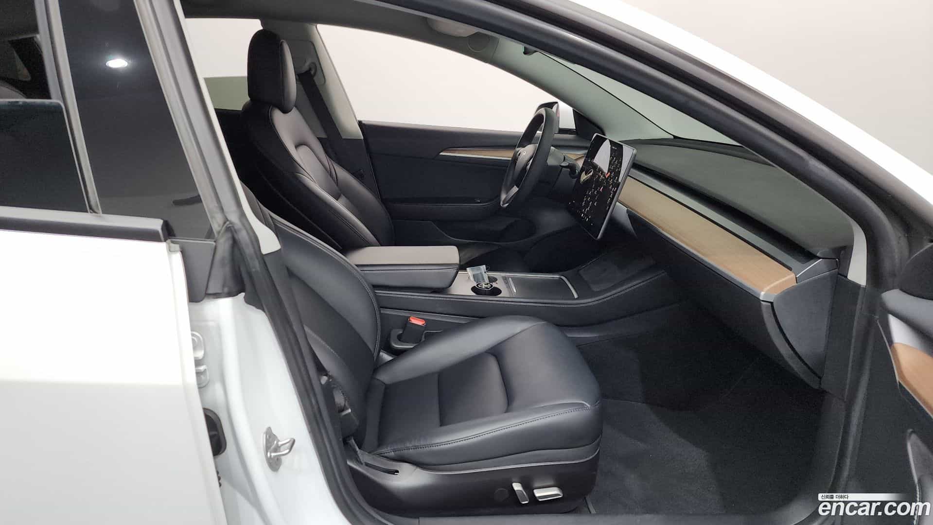 Model 3 Tesla 2021.8-OPTION-015