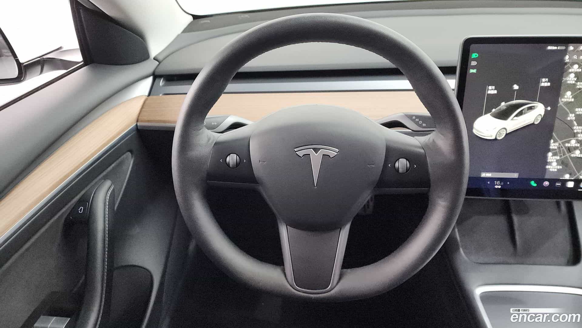 Model 3 Tesla 2021.8-OPTION-017
