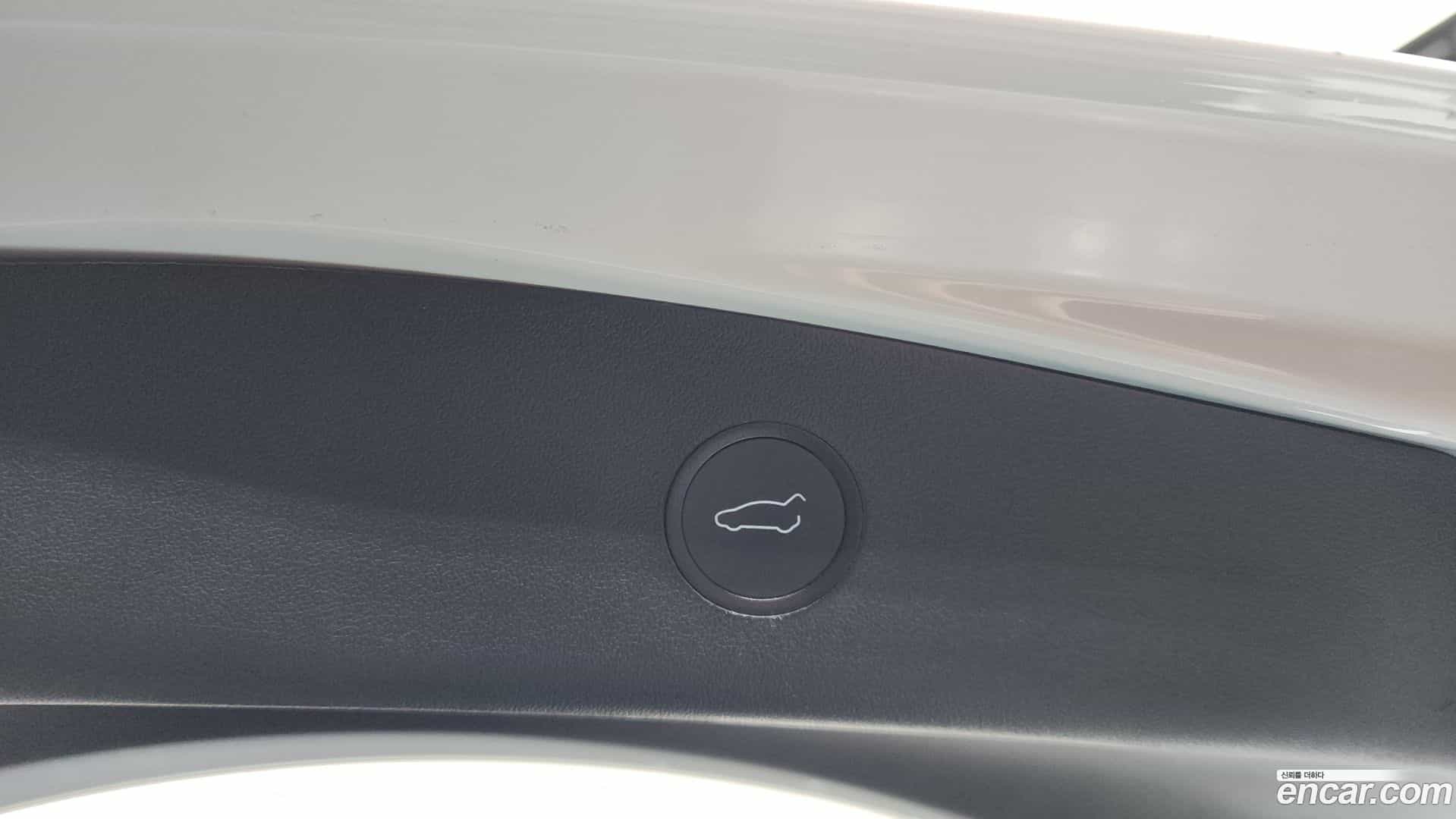 Model 3 Tesla 2021.8-OPTION-023
