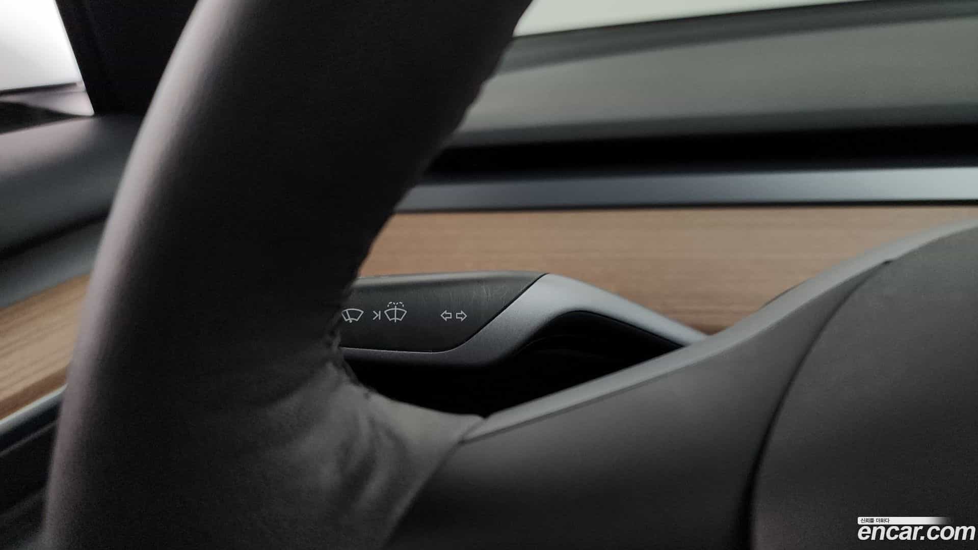 Model 3 Tesla 2021.8-OPTION-041