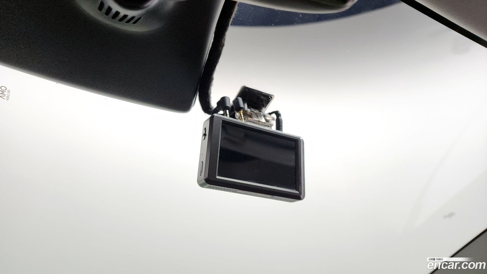 Main__Slider__Photo:Model 3 Tesla 2021.8-32
