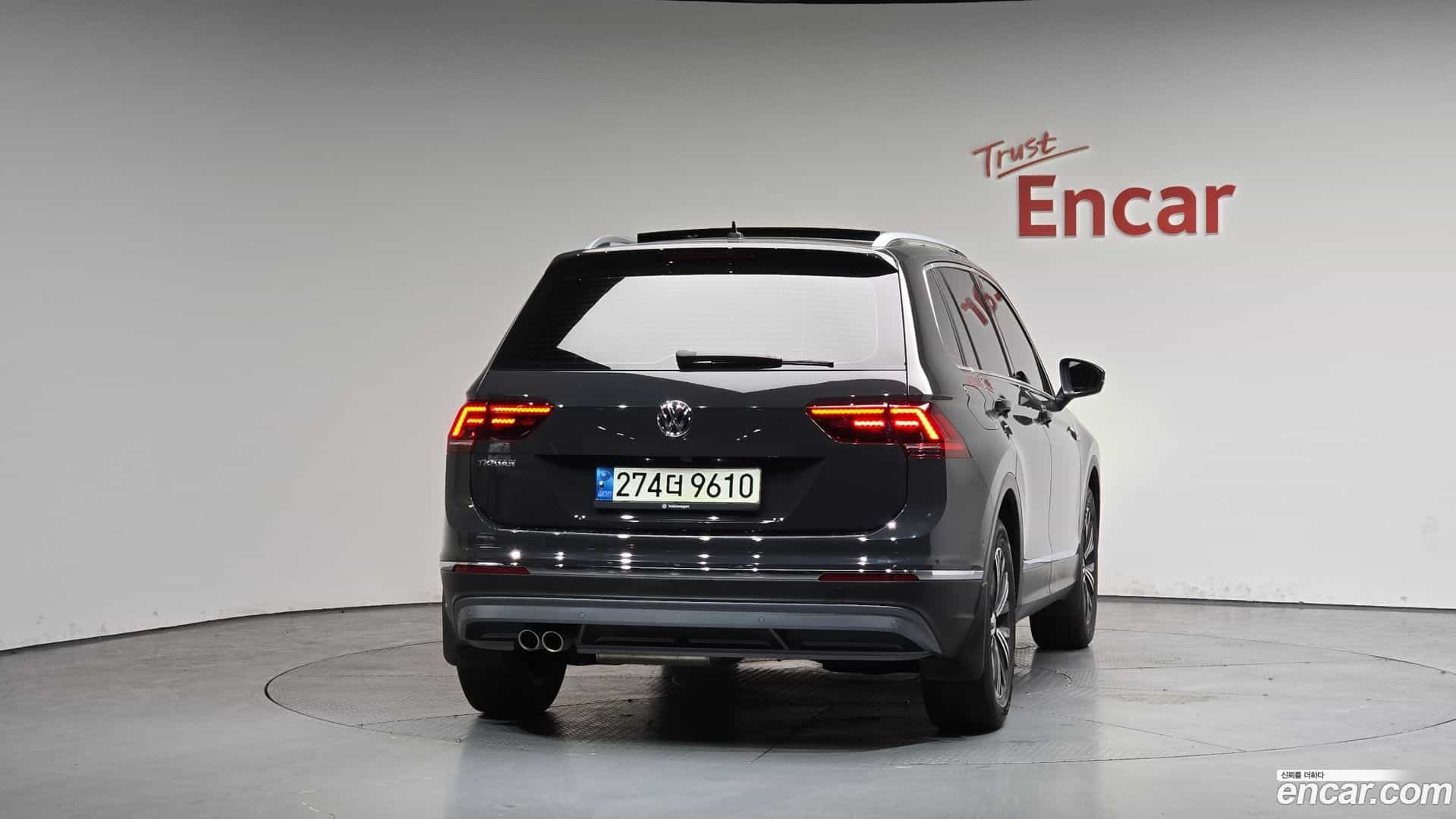 Tiguan Volkswagen 2020.11-OUTER-004