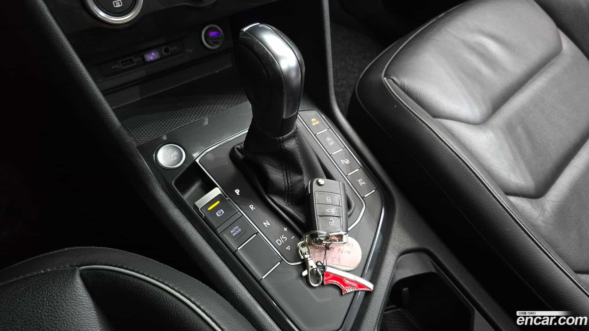 Tiguan Volkswagen 2020.11-INNER-009