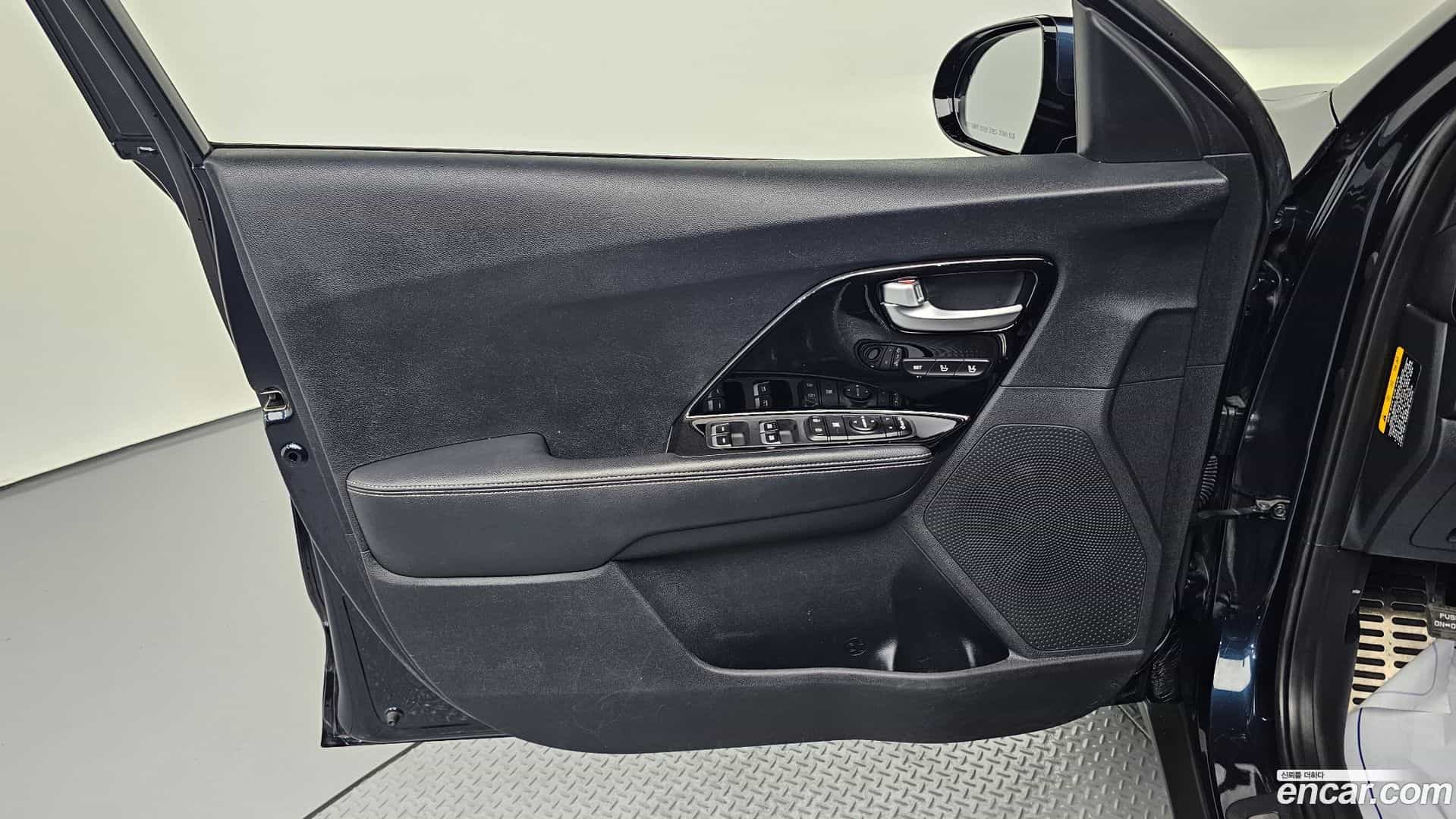 Niro Kia 2018.9-INNER-034