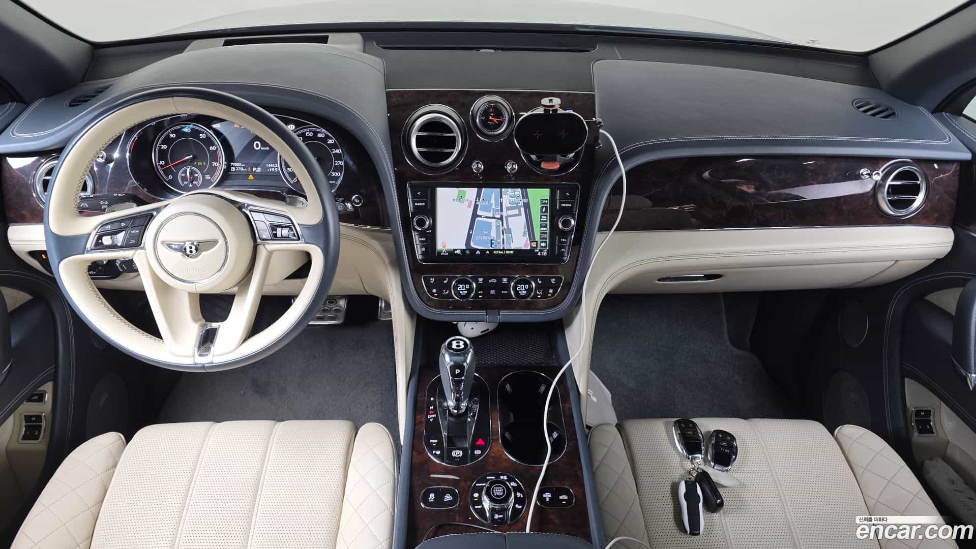 Bentayga Bentley 2017.11-INNER-007