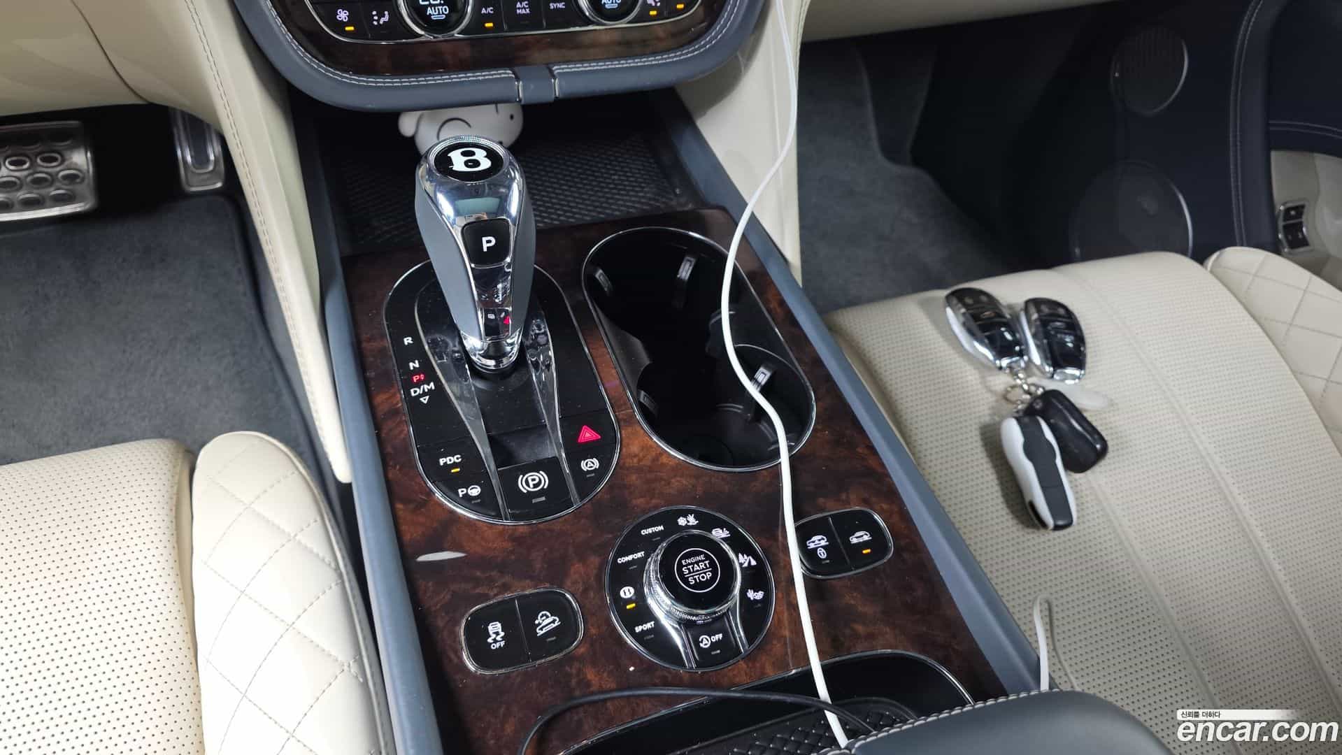 Bentayga Bentley 2017.11-INNER-009