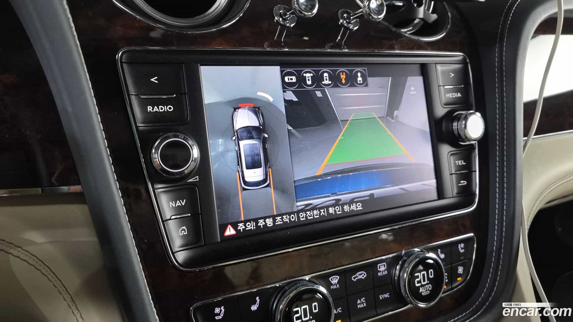 Bentayga Bentley 2017.11-OPTION-019