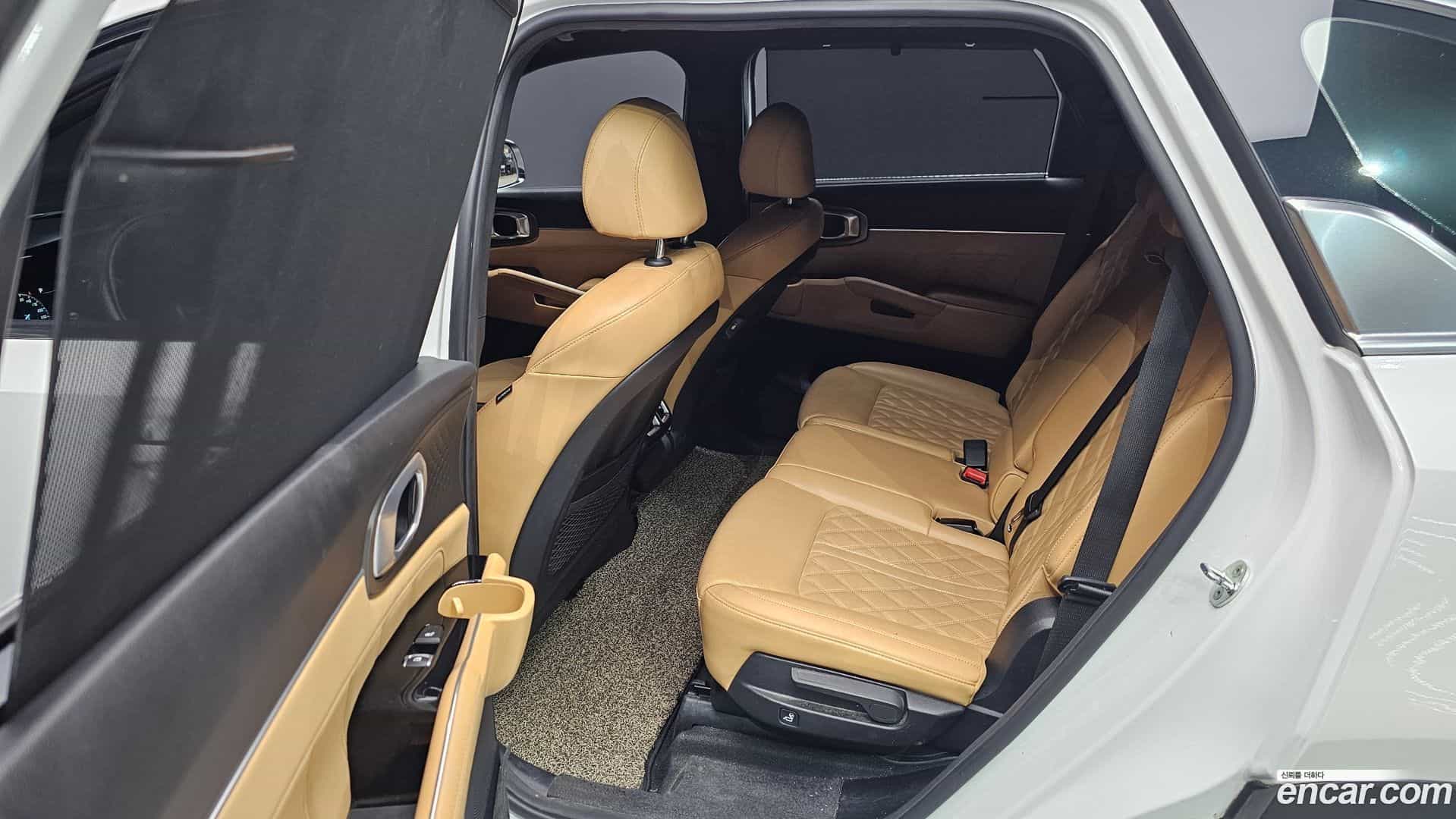 Sorento Kia 2022.4-OPTION-016